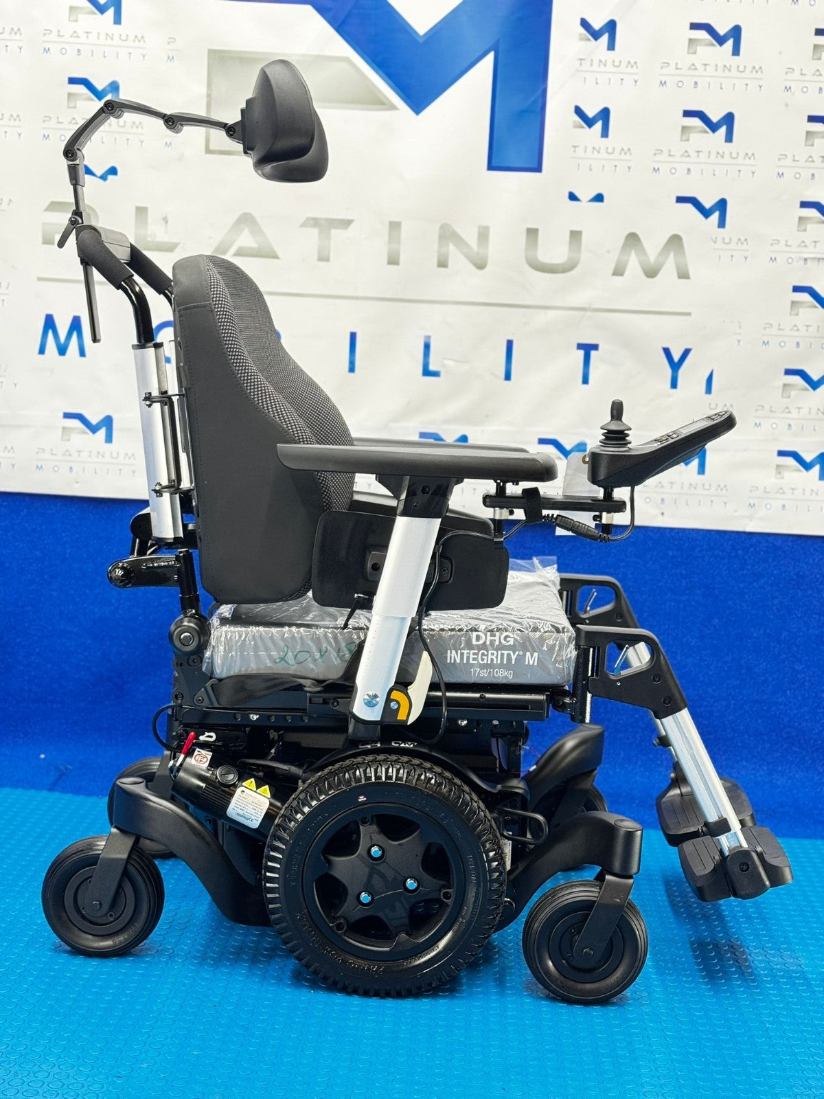 2025 Sunrise Quickie Q400M MWD 6mph Powerchair Electric Wheelchair Mobility 1930
