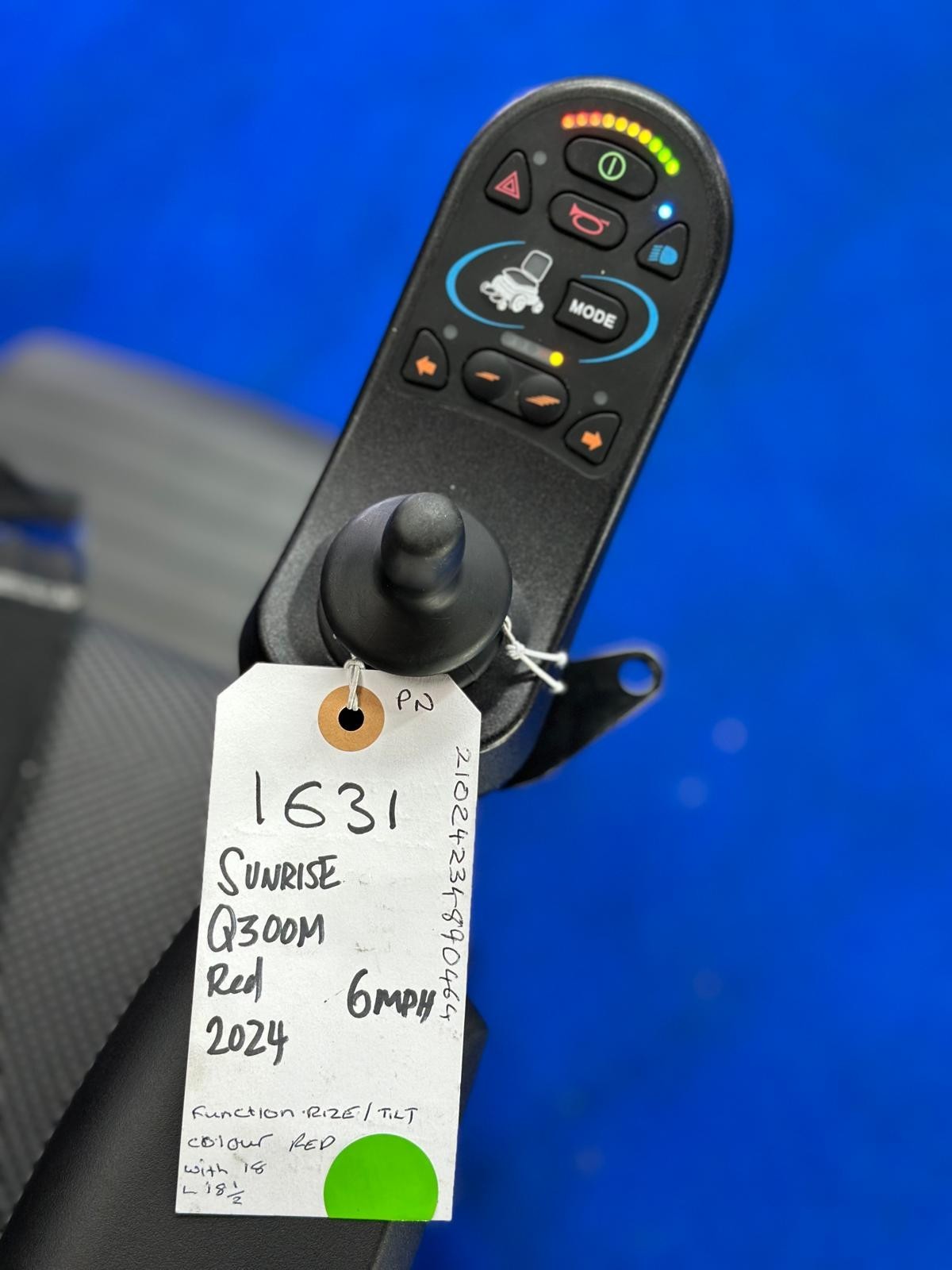 Quickie Q300 Mini Powerchair – 6mph Riser Electric Wheelchair by Sunrise (1631)