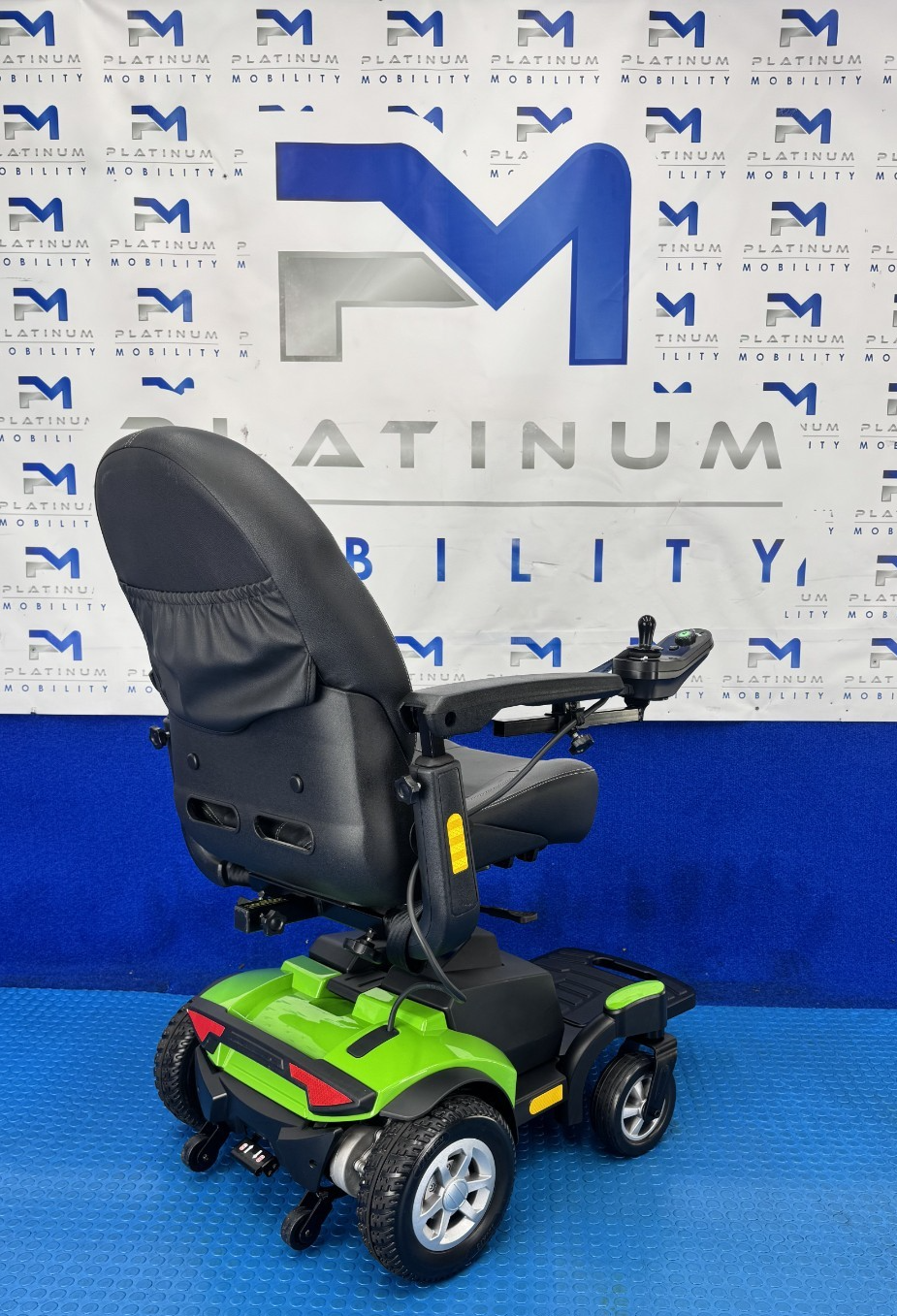 VAN OS TRAVELUX QUEST POWERCHAIR ELECTRIC WHEELCHAIR SMALL TRANSPORT 2833