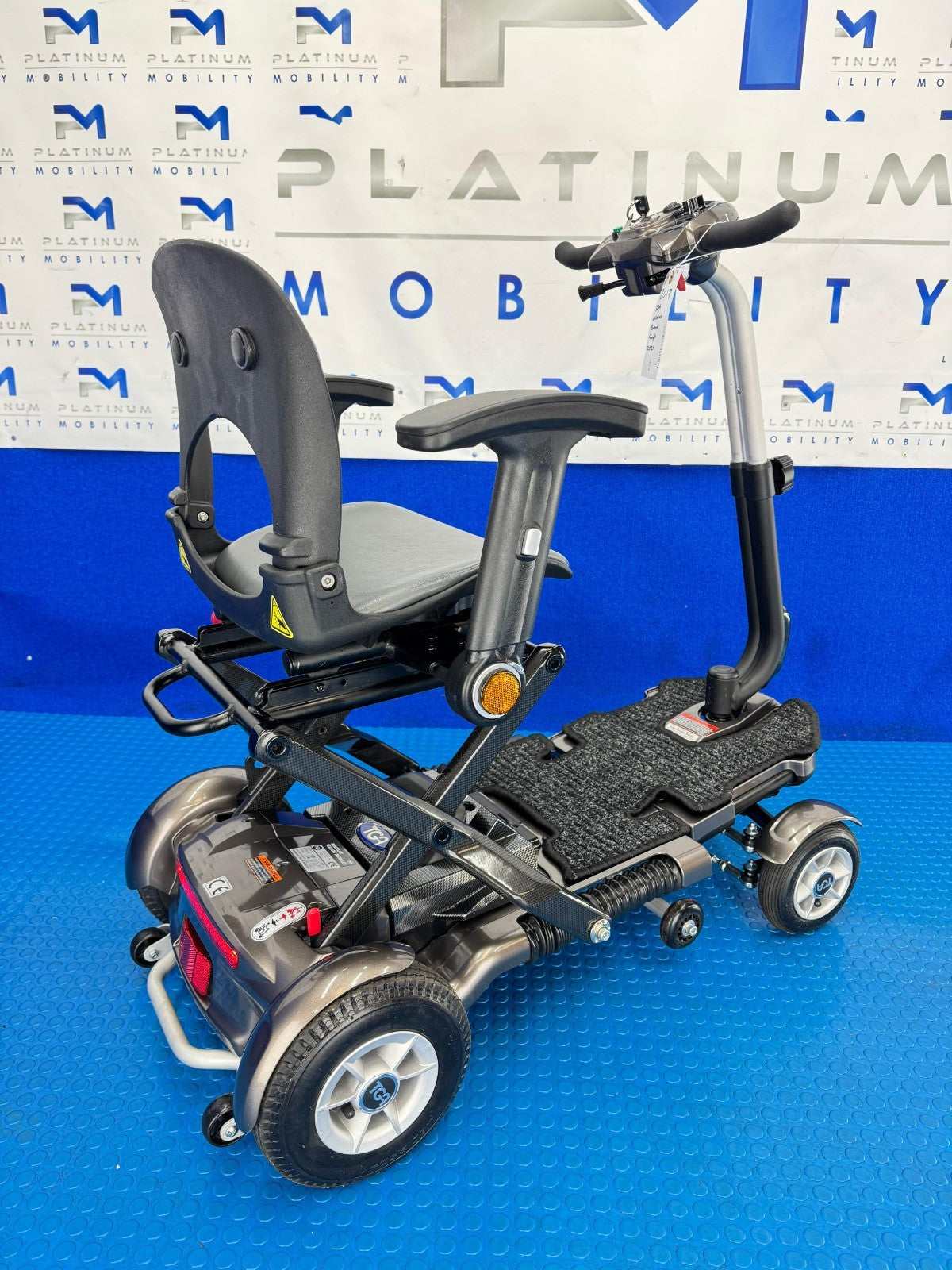 TGA Minimo 4mph Plus Portable Boot Mobility Scooter - Folding & Lightweight 2017