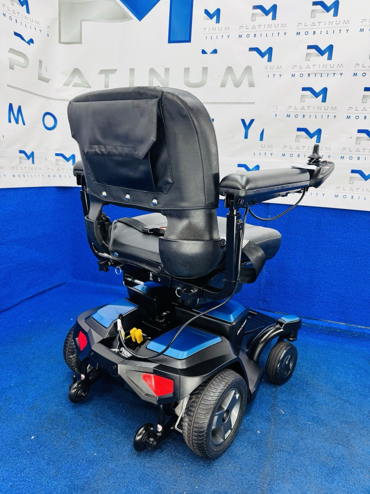 PRIDE GO CHAIR RWD 4MPH ELECTRIC TRANSPORTABLE MOBILITY POWERCHAIR WHEELCHAIR