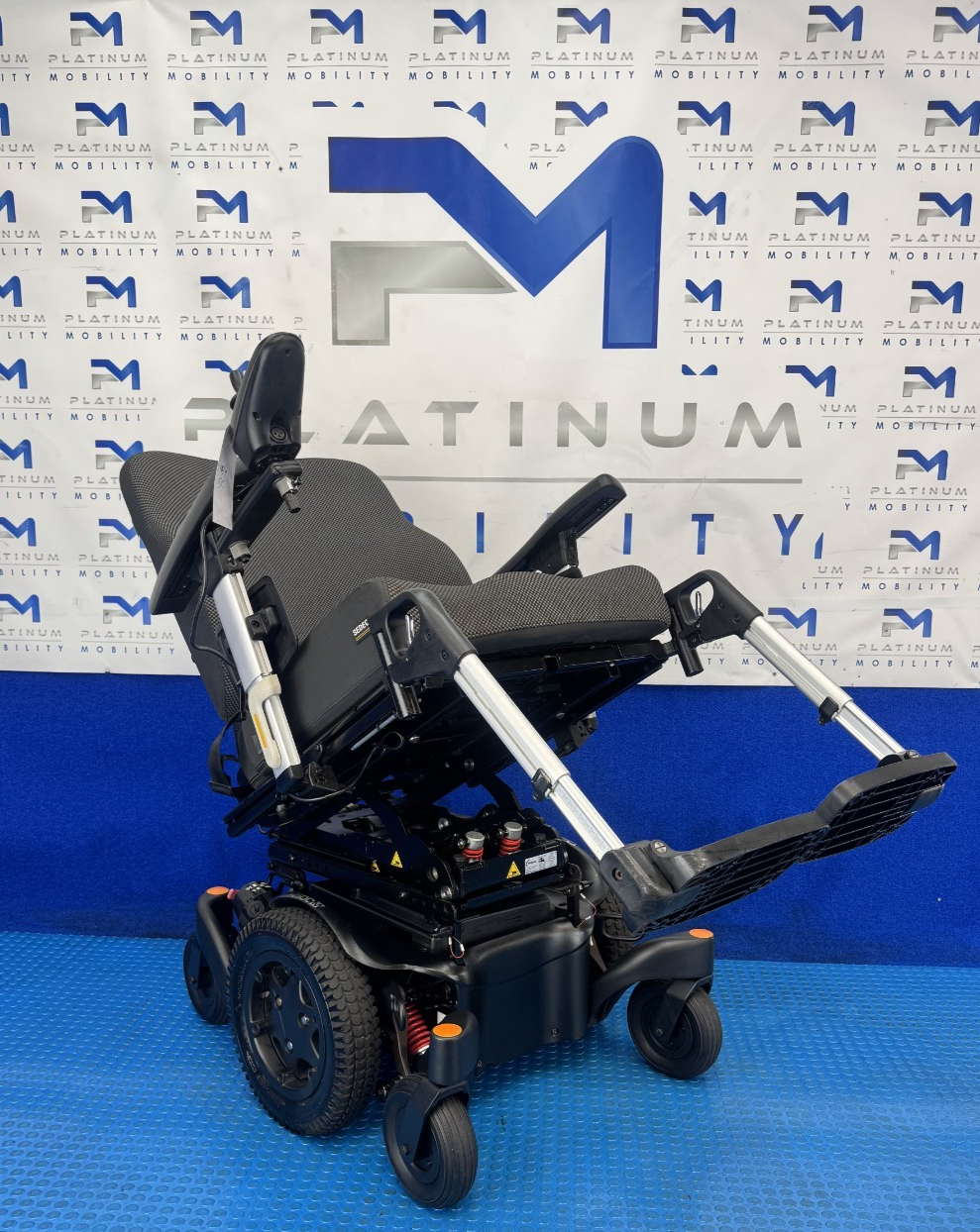 SUNRISE QUICKIE Q500M 4MPH ELECTRIC WHEELCHAIR RISER TILT POWERCHAIR 2453