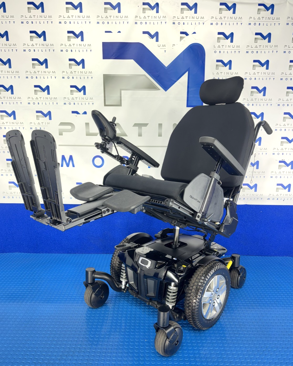 PRIDE QUANTUM Q4 MWD 6MPH ELECTRIC TILT MOBILITY WHEELCHAIR 2982