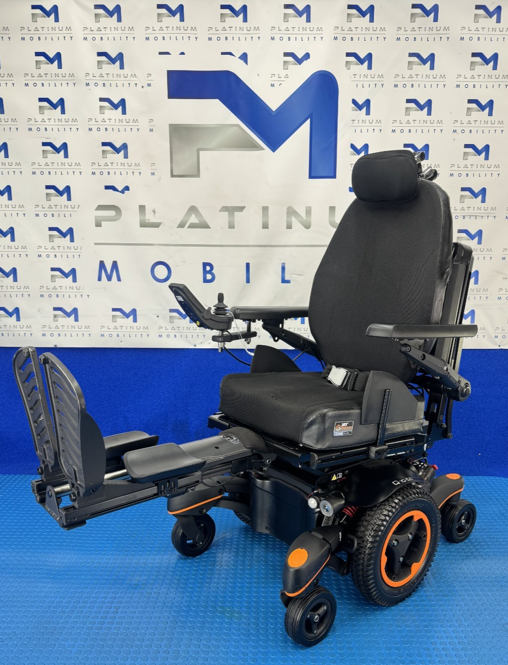 Sunrise Quickie Q700 M – 6mph Riser, Tilt, Electric Recline, leg Rests 2762
