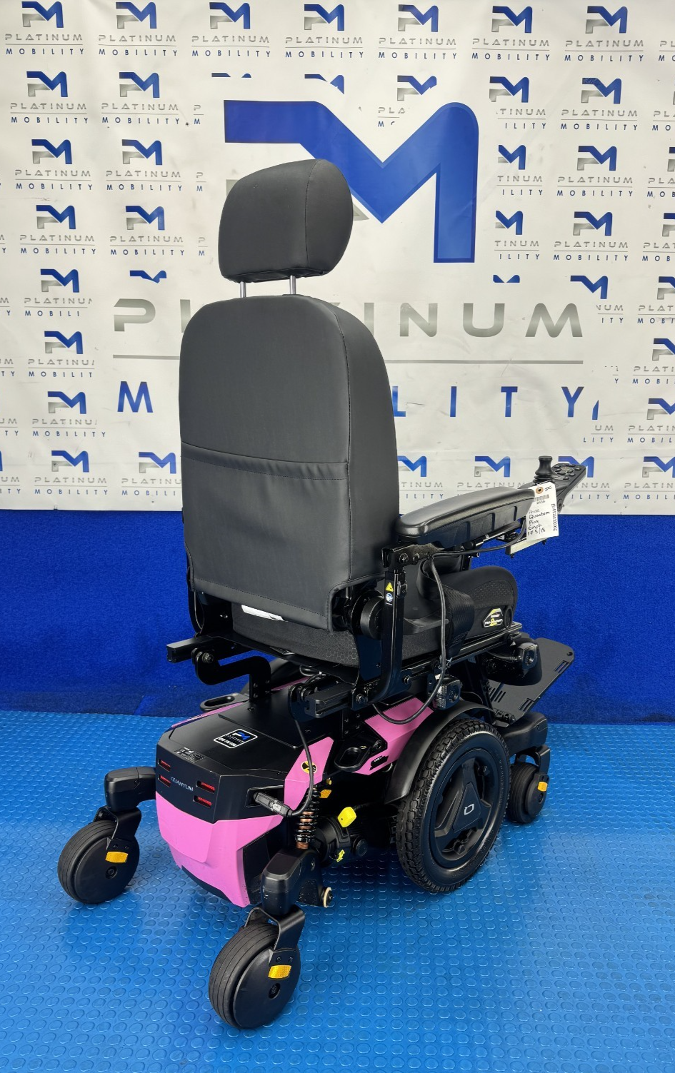 Quantum Edge 3 Stretto Powerchair – 6mph Electric Wheelchair 2556