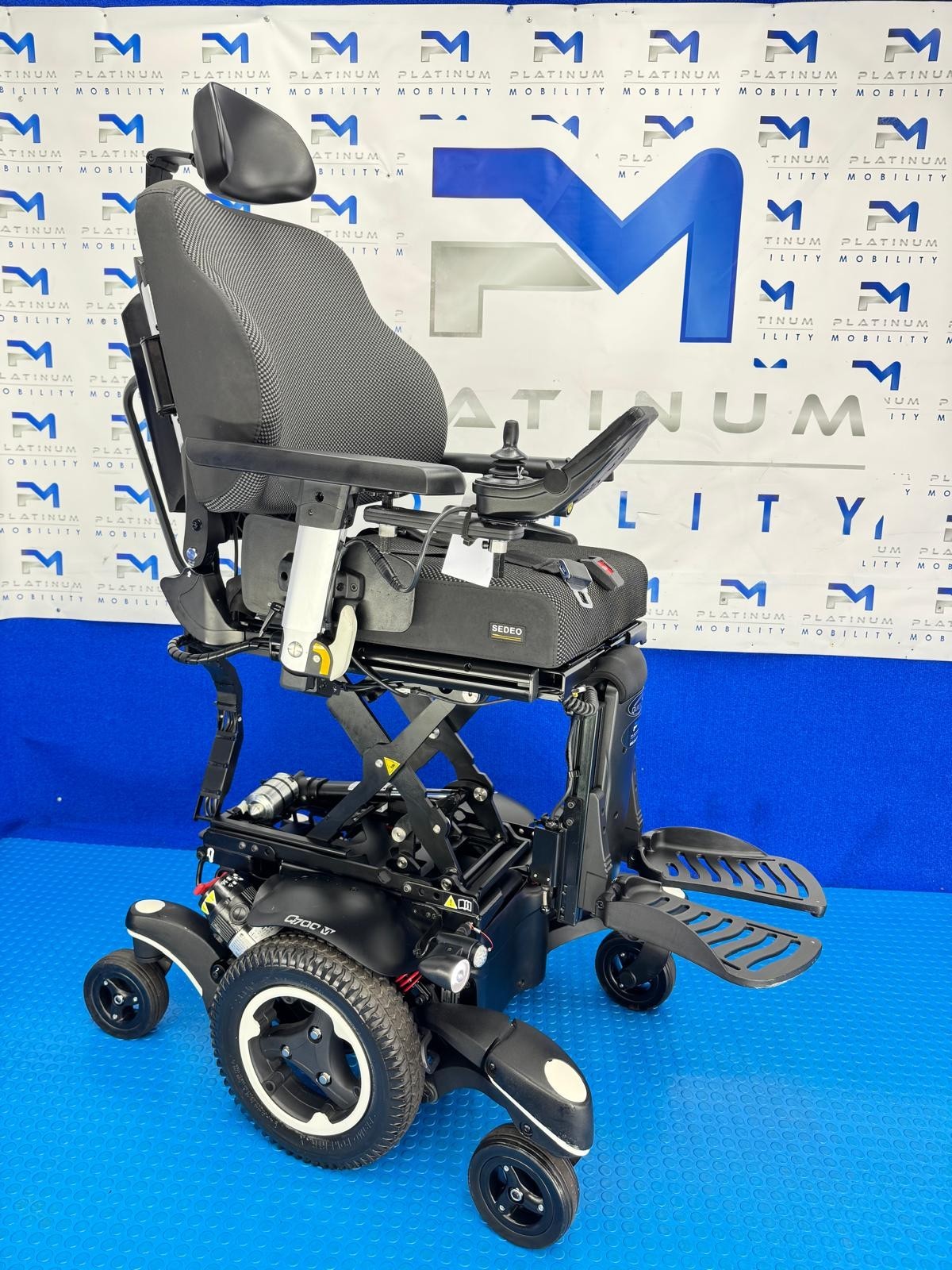 Sunrise Quickie Q700M Powerchair – 6mph Riser Recline Electric Wheelchair 1997