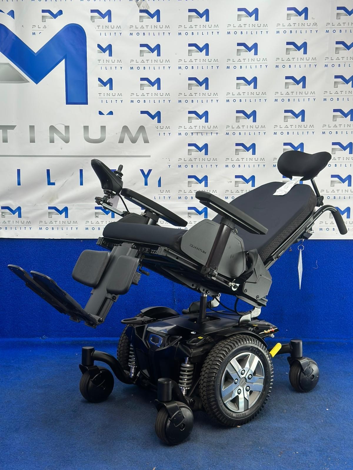 Pride Quantum Q4 Powerchair – 6mph Electric Wheelchair Mobility (1247)