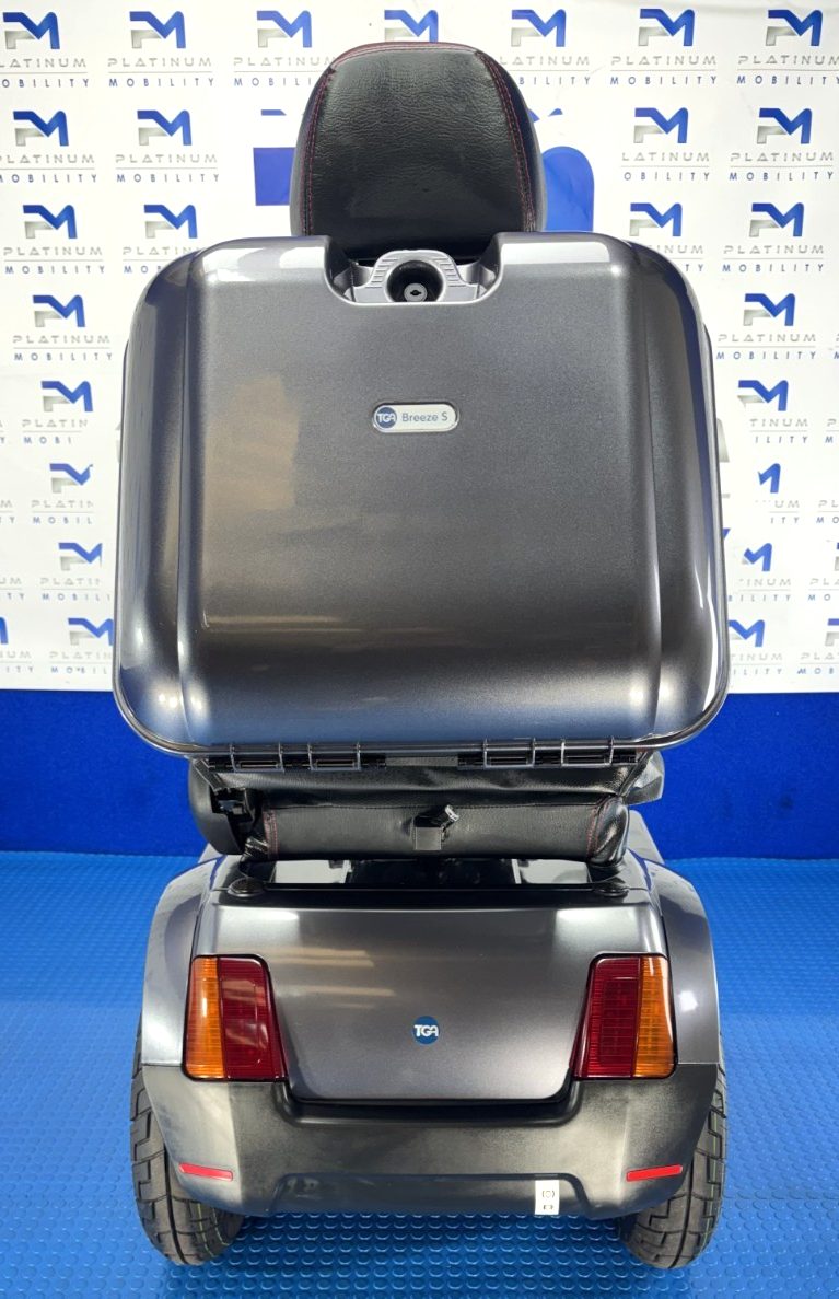 TGA Breeze S4 8MPH All Terrain Mobility Scooter New Batteries No VAT 4145