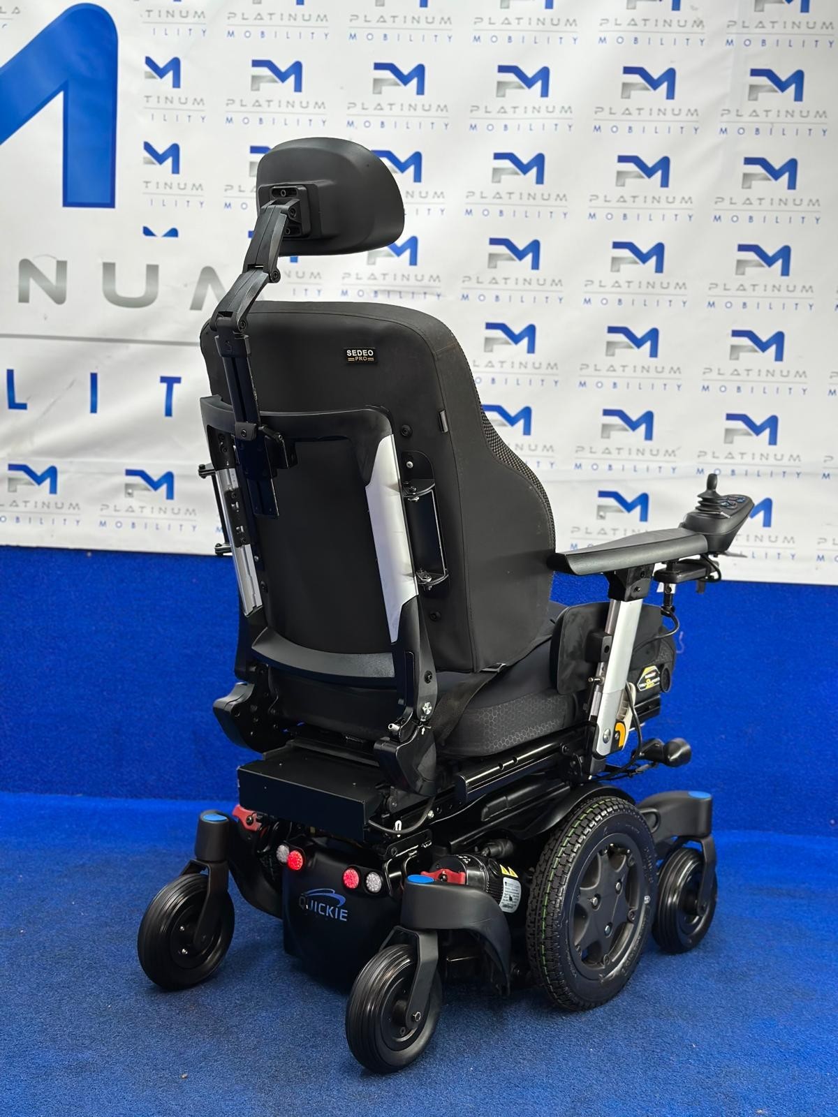 2024 Quickie Q500 M Powerchair – 6mph Riser Electric Wheelchair by Sunrise (1412