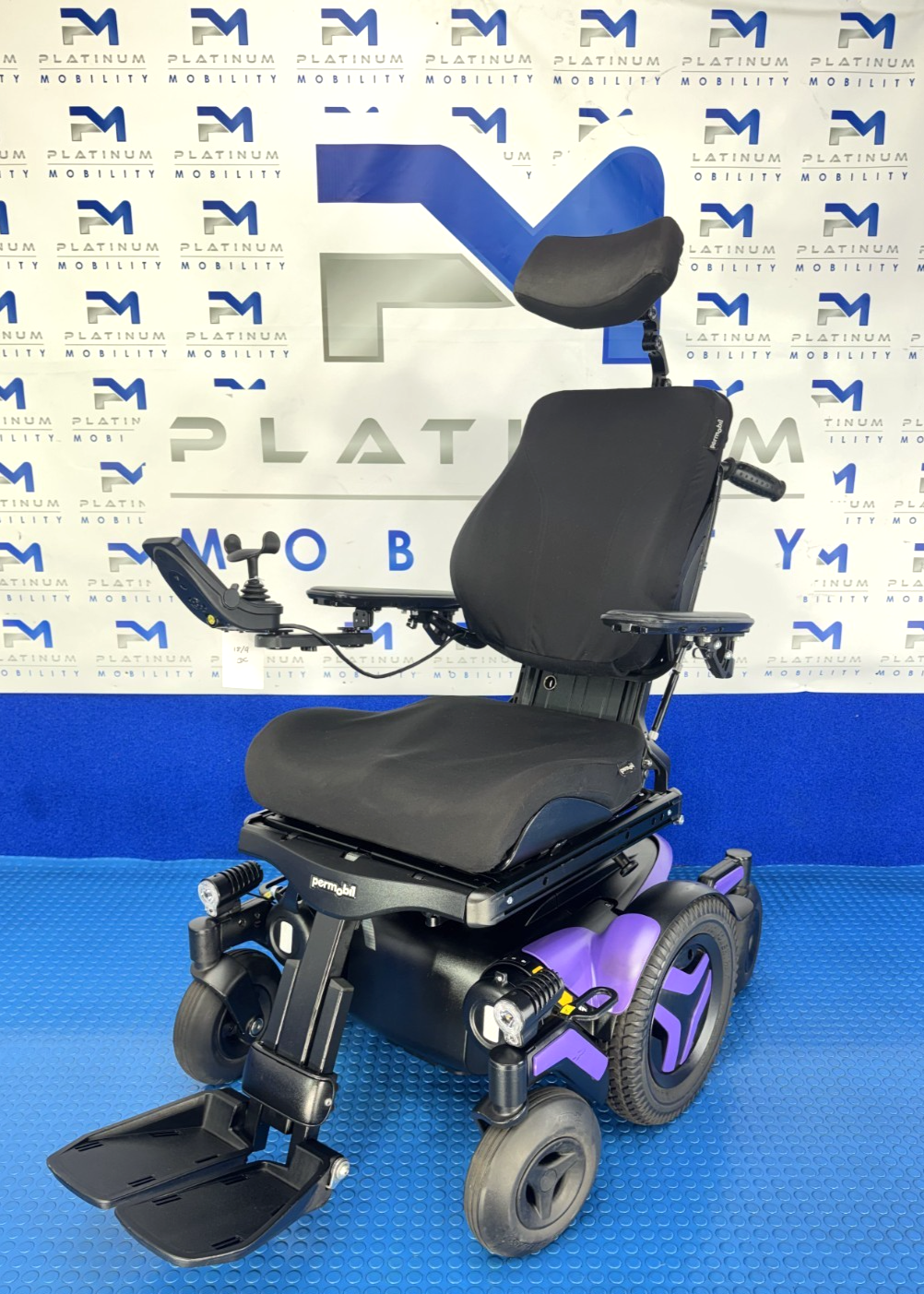 Permobil M5 Corpus 6 mph Electric Rise, Tilt Powerchair Mobility 4074