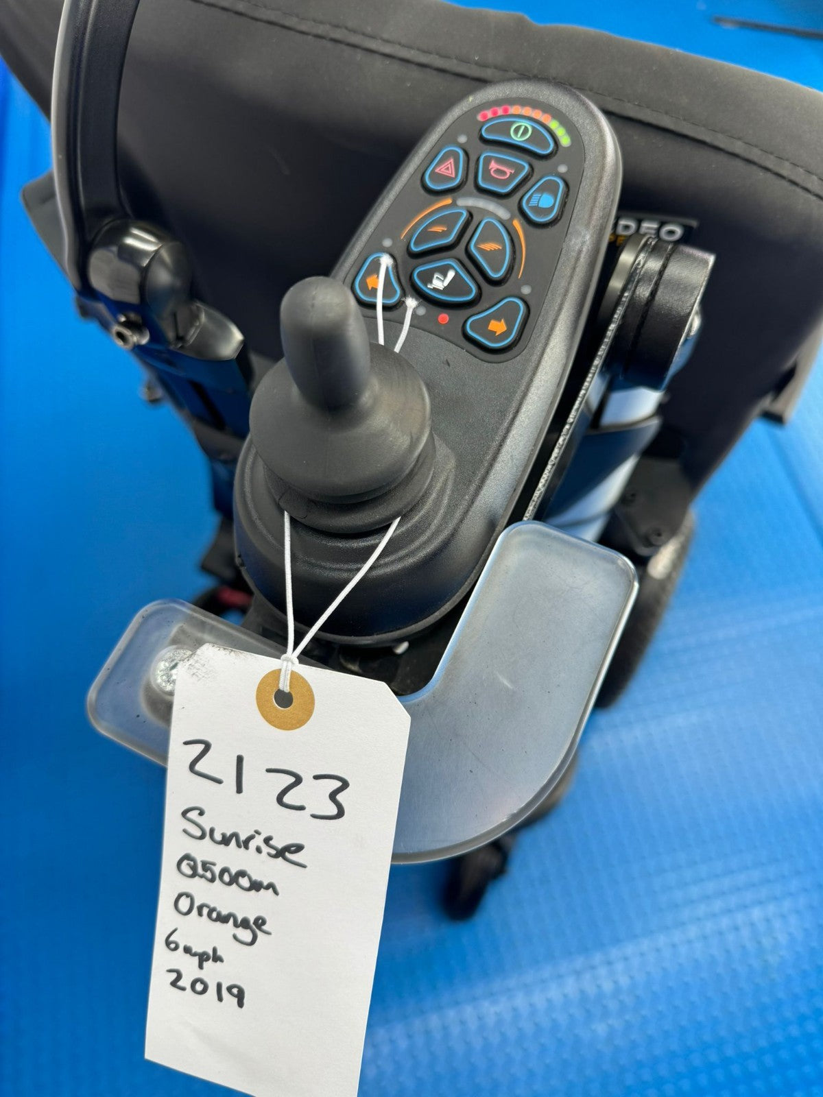 Quickie Q500 M Powerchair – 6mph Riser Electric Wheelchair by Sunrise 2123