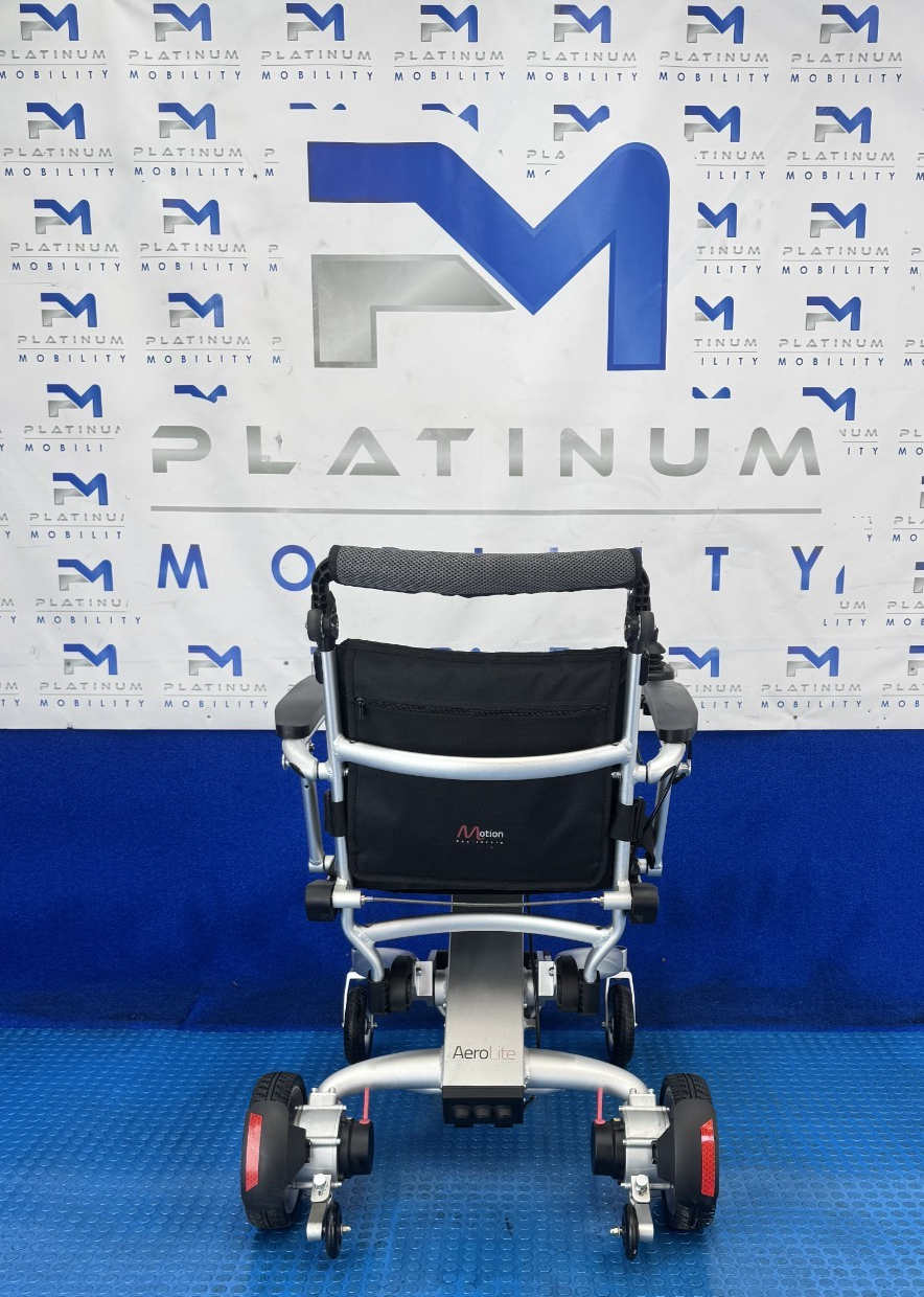 Motion Healthcare Trekker Aerolite ELECTRIC WHEELCHAIR POWERCHAIR 4MPH 2572