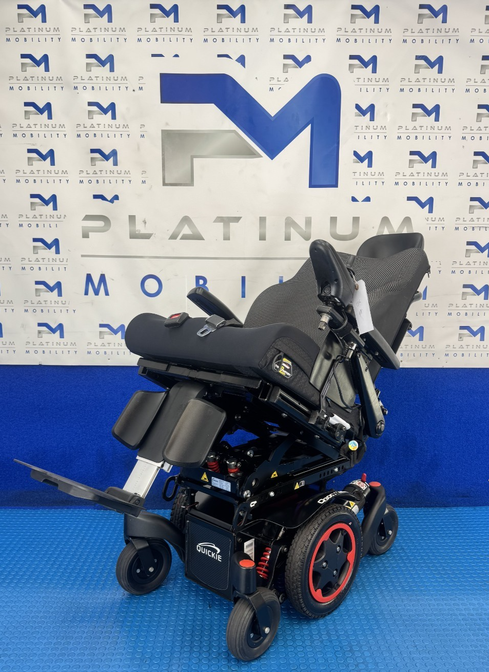 Sunrise Quickie Q300M Powerchair 6 mph Riser, Tilt Electric Wheelchair 2701