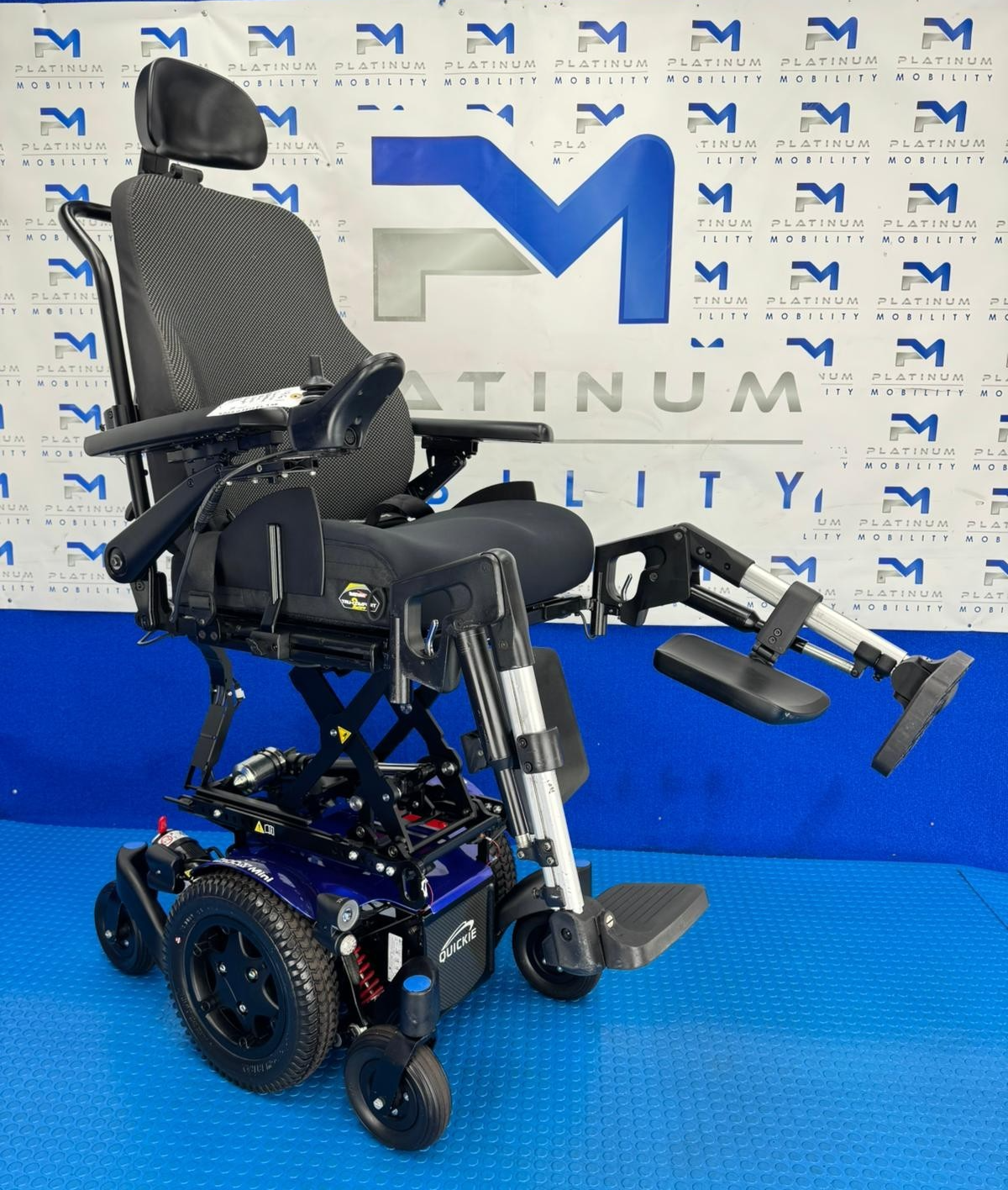 Sunrise Quickie Q300 M Powerchair – 6 mph Riser Electric Wheelchair  1961