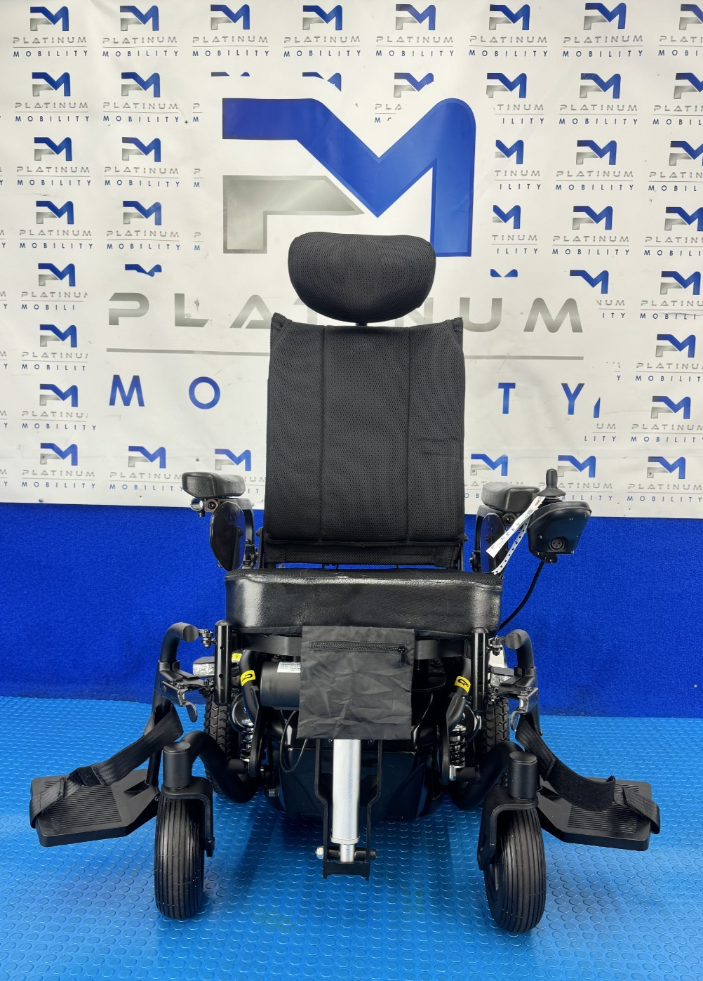 KARMA LEON 6MPH ELECTRIC POWERCHAIR | AIR TYRES | NEW BATTERIES 2756