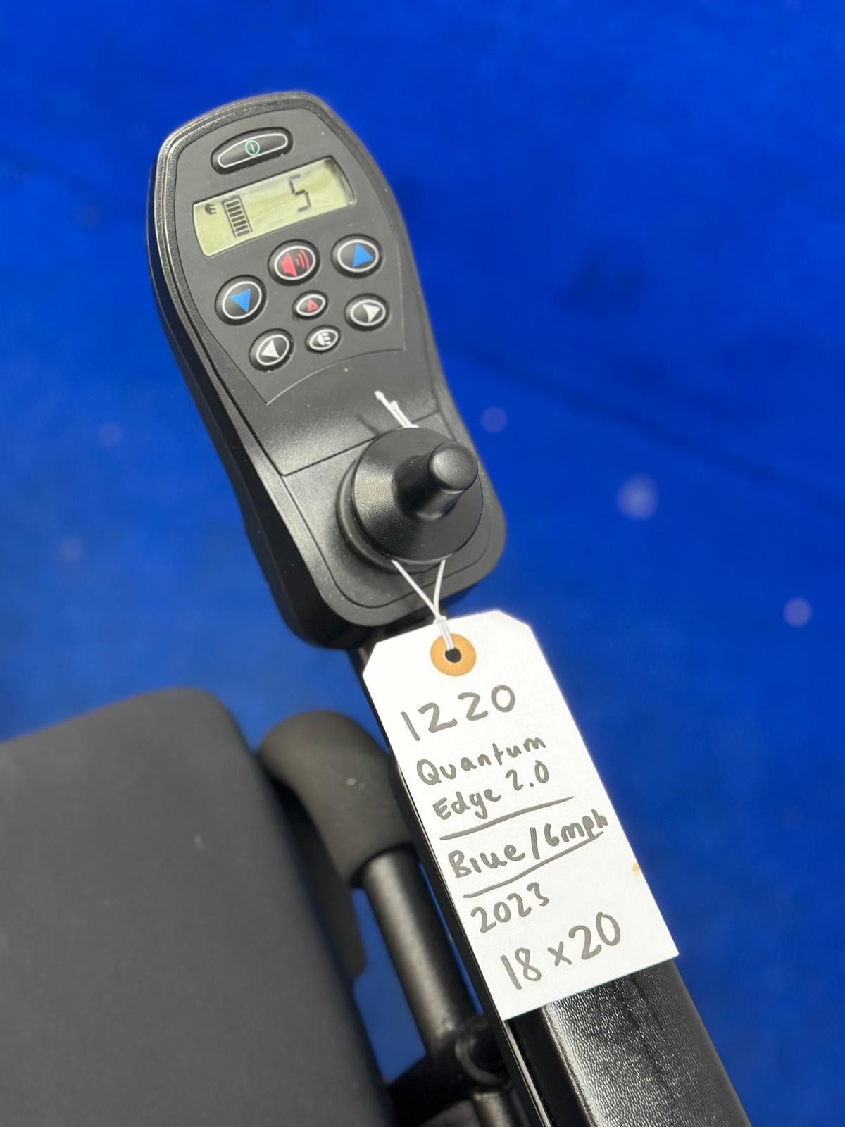 Pride Quantum Q6 Edge 2 – 6mph Electric Power Wheelchair (1220)