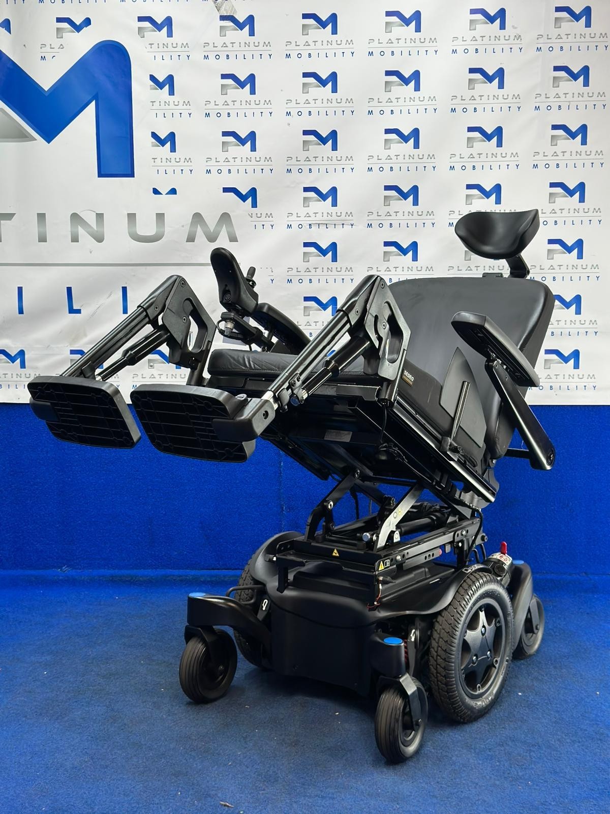 Quickie Q500 M Powerchair – 4mph Tilt Electric Wheelchair by Sunrise (1229)