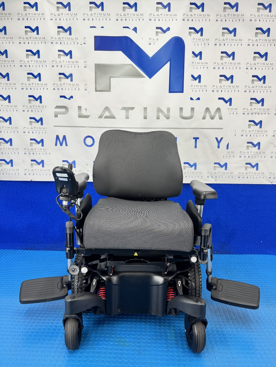 Sunrise Quickie Q500 M Powerchair – 6mph Tilt, Recline Electric Wheelchair 2755