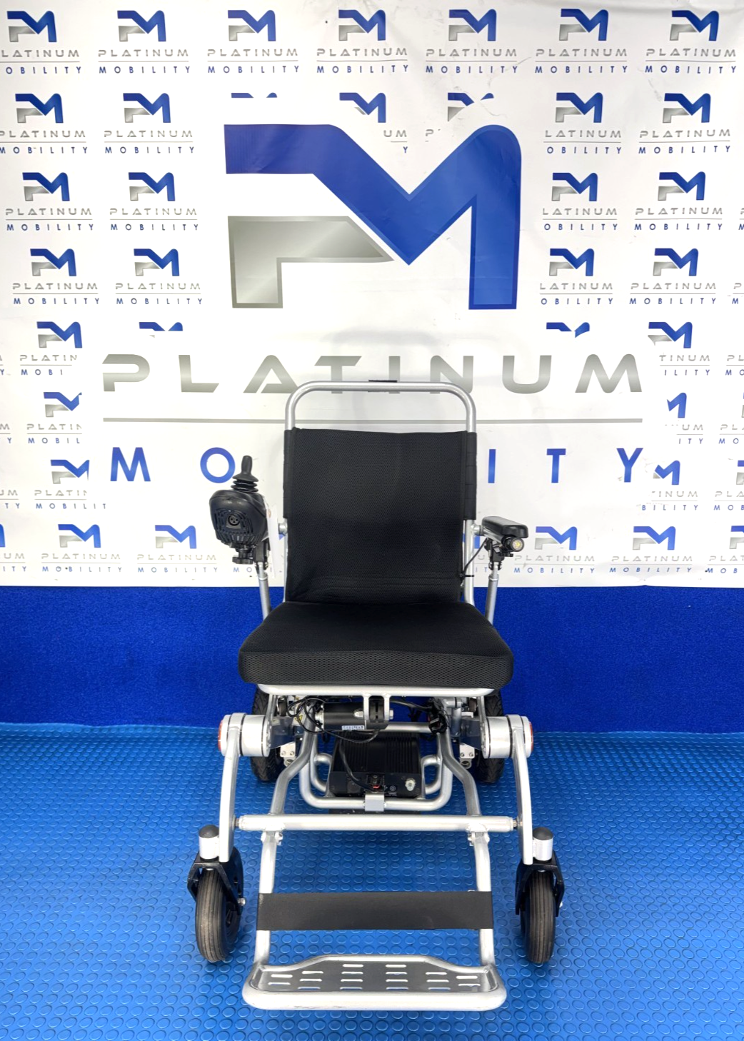 Pride iGo Plus Folding Powerchair 4Mph – Lightweight Electric Wheelchair 1739