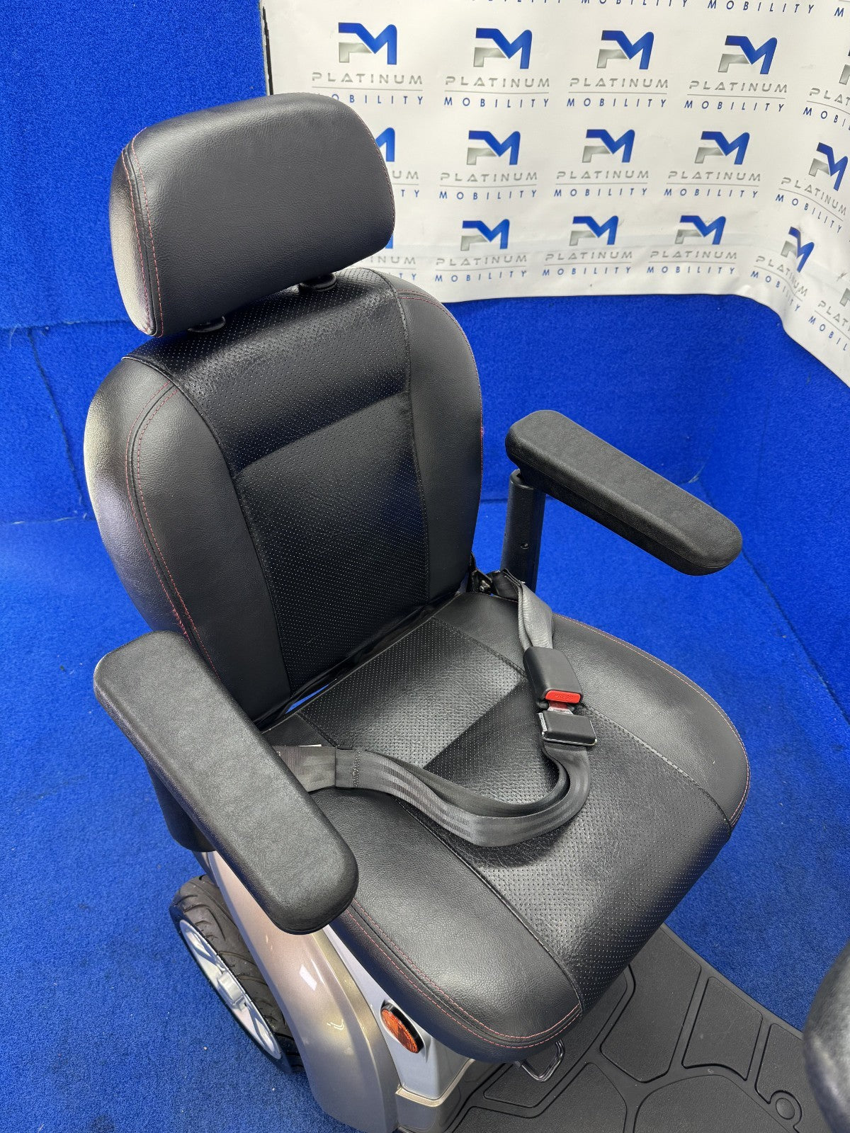 Kymco Agility | Narrow & Agile Mid-Size 8mph Electric Mobility Scooter  1750