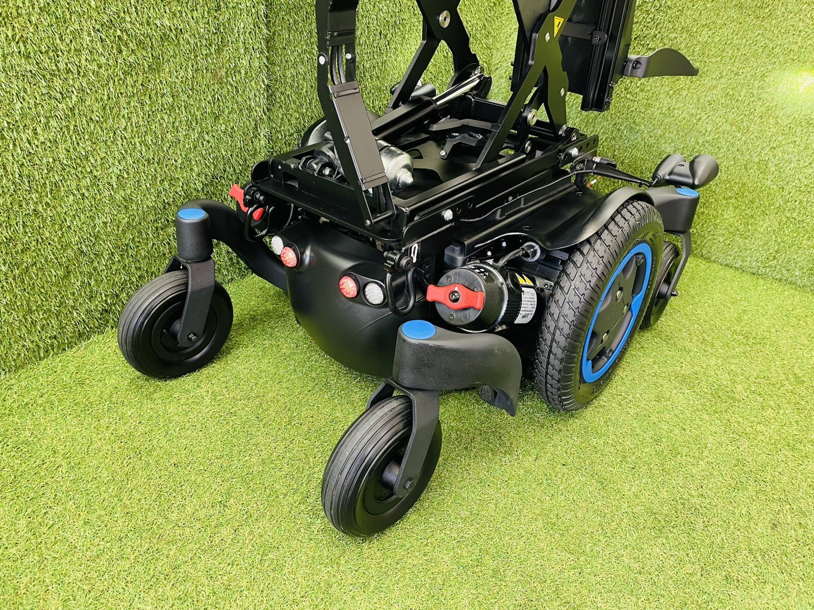 2021 SUNRISE QUICKIE Q500M 6MPH ELECTRIC RISE MOBILITY POWERCHAIR WHEELCHAIR 597