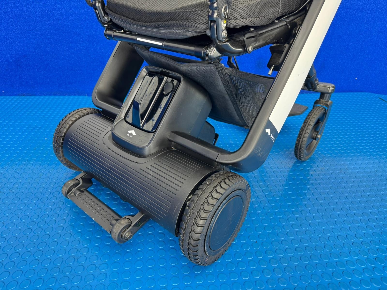 TGA WHILL F 4 MPH FOLDING ELECTRIC WHEELCHAIR POWERCHAIR 2137