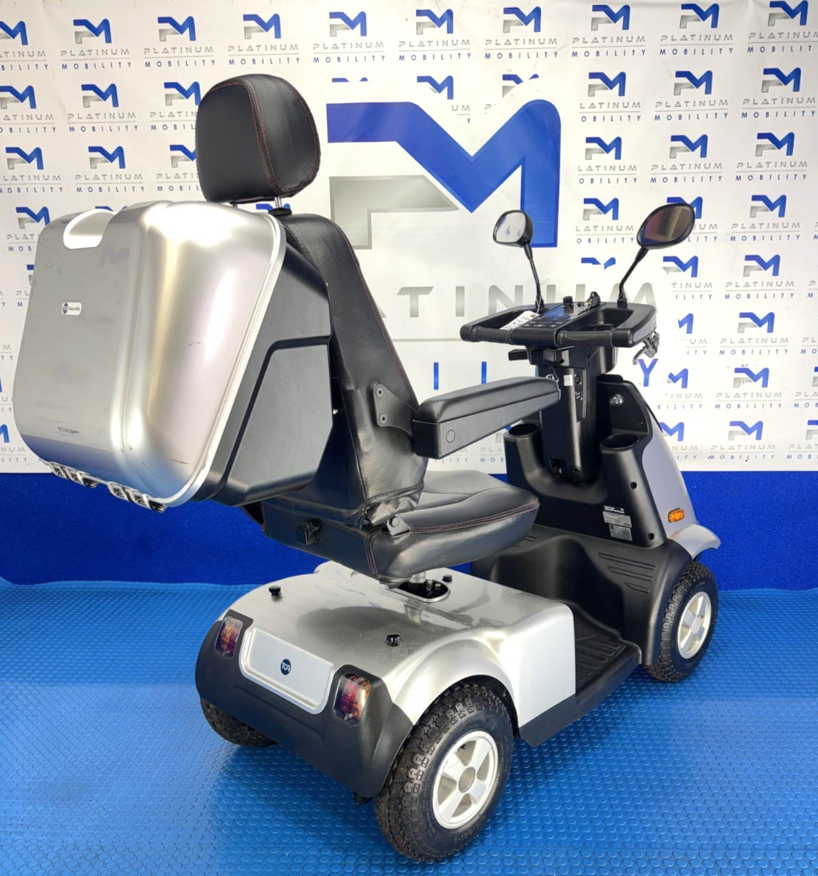 TGA Breeze S4 8MPH All Terrain Mobility Scooter New Batteries No VAT 2342