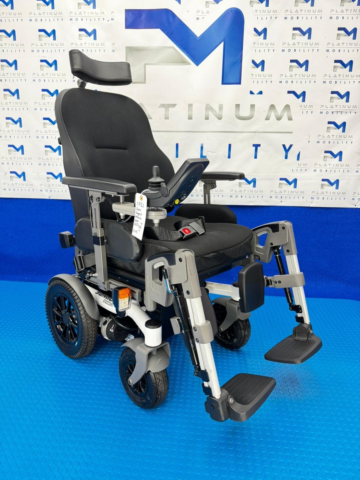 Dietz Sango Advanced R RWD 6mph All Terrain Electric Wheelchair Powerchair 1921