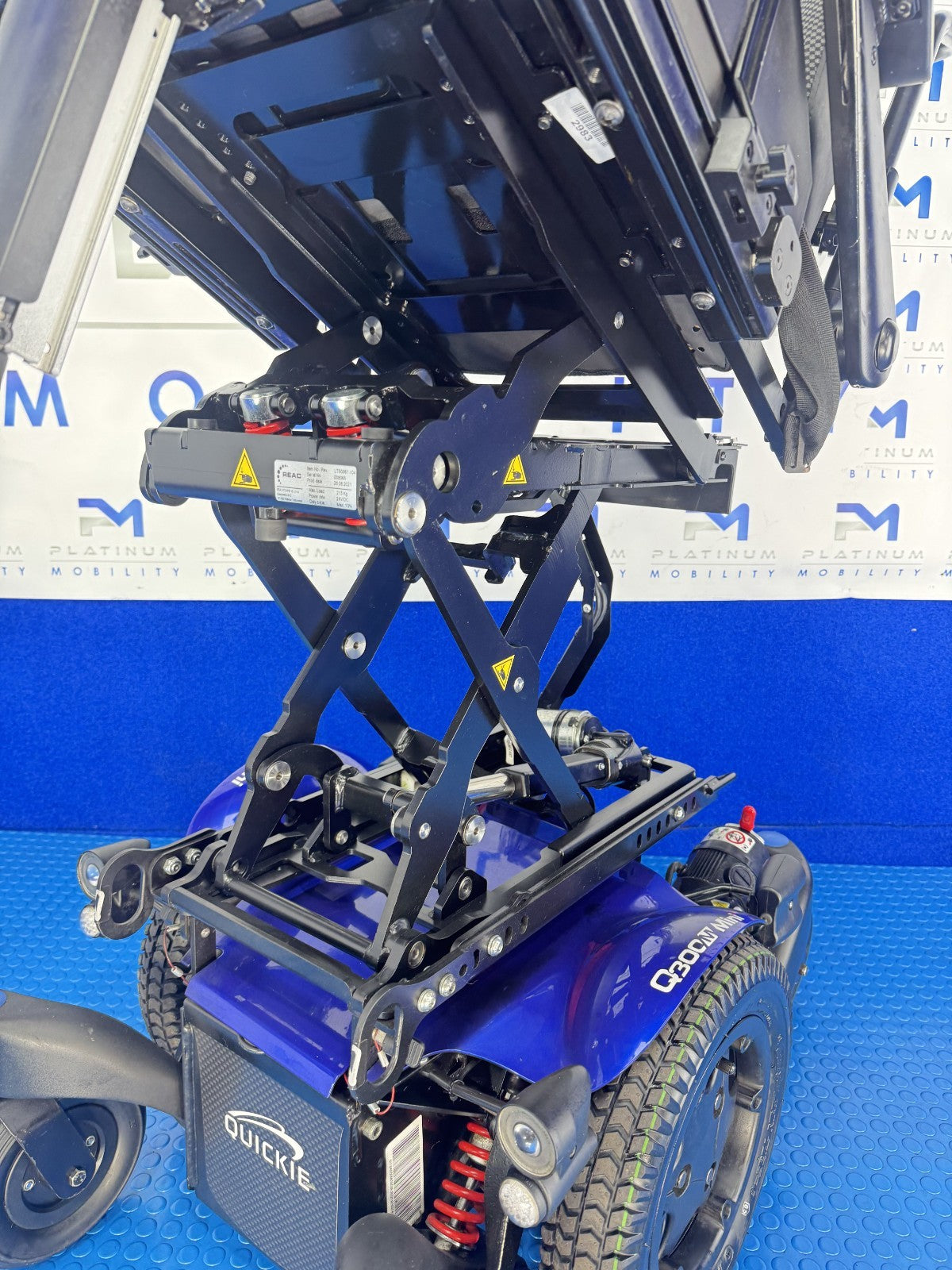 Sunrise Quickie Q300M Powerchair 6 mph Riser, Tilt Electric Wheelchair 2983