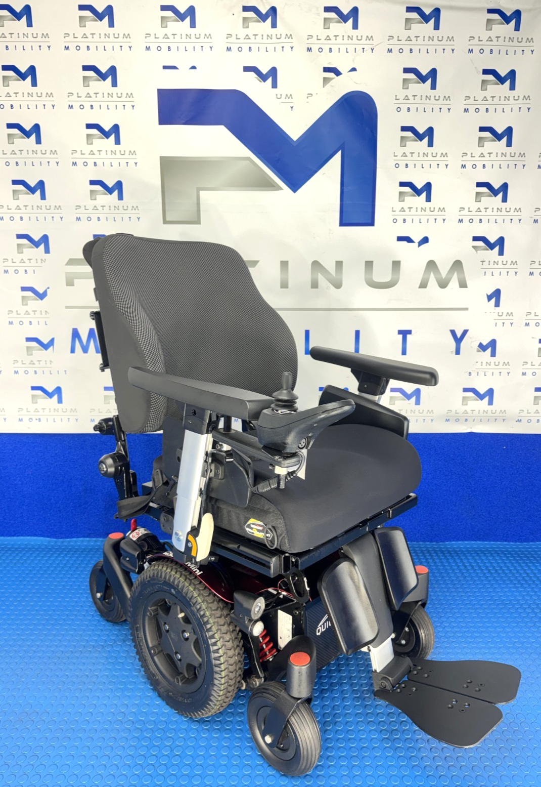 Sunrise Quickie Q300M Powerchair 6 mph Riser, Tilt Electric Wheelchair 2913
