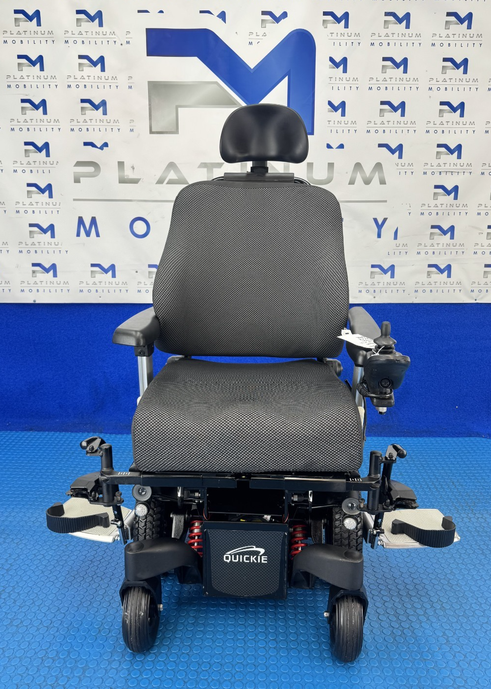 Sunrise Quickie Q300M Mini Powerchair 6 mph Tilt Electric Wheelchair 2319