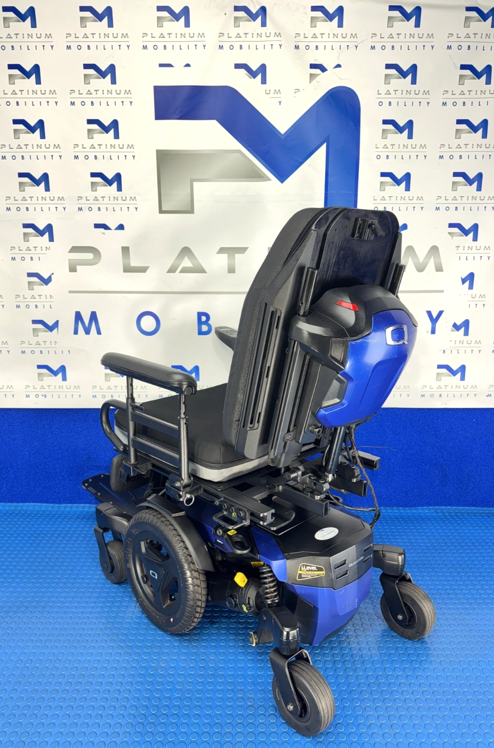 Quantum Edge 3 Stretto Powerchair – 6mph Electric Wheelchair No VAT 695