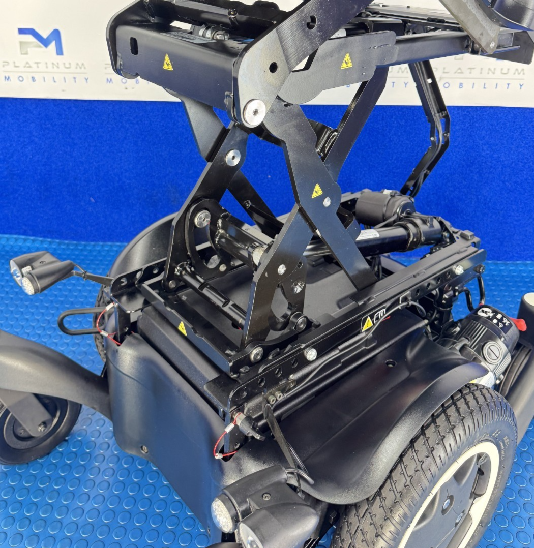 Sunrise Quickie Q500M Powerchair 5mph Riser & Tilt Electric Wheelchair 4100