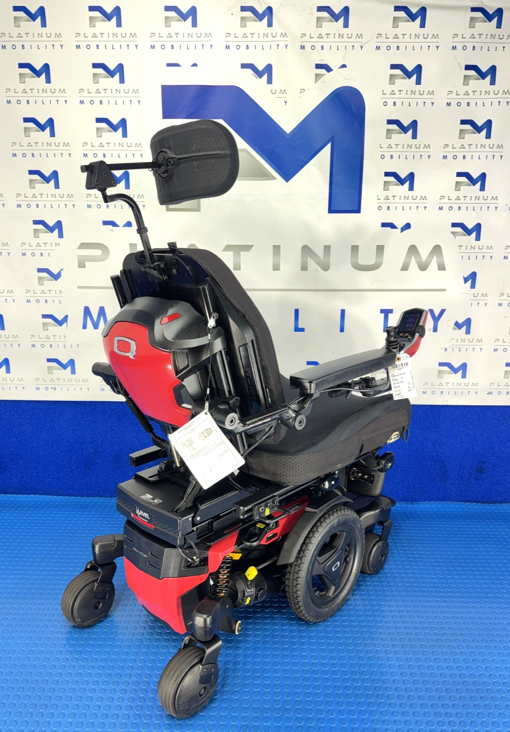 PRIDE QUANTUM EDGE 3 STRETTO 6 MPH Electric Rise, Tilt, Legs, Recline 4207