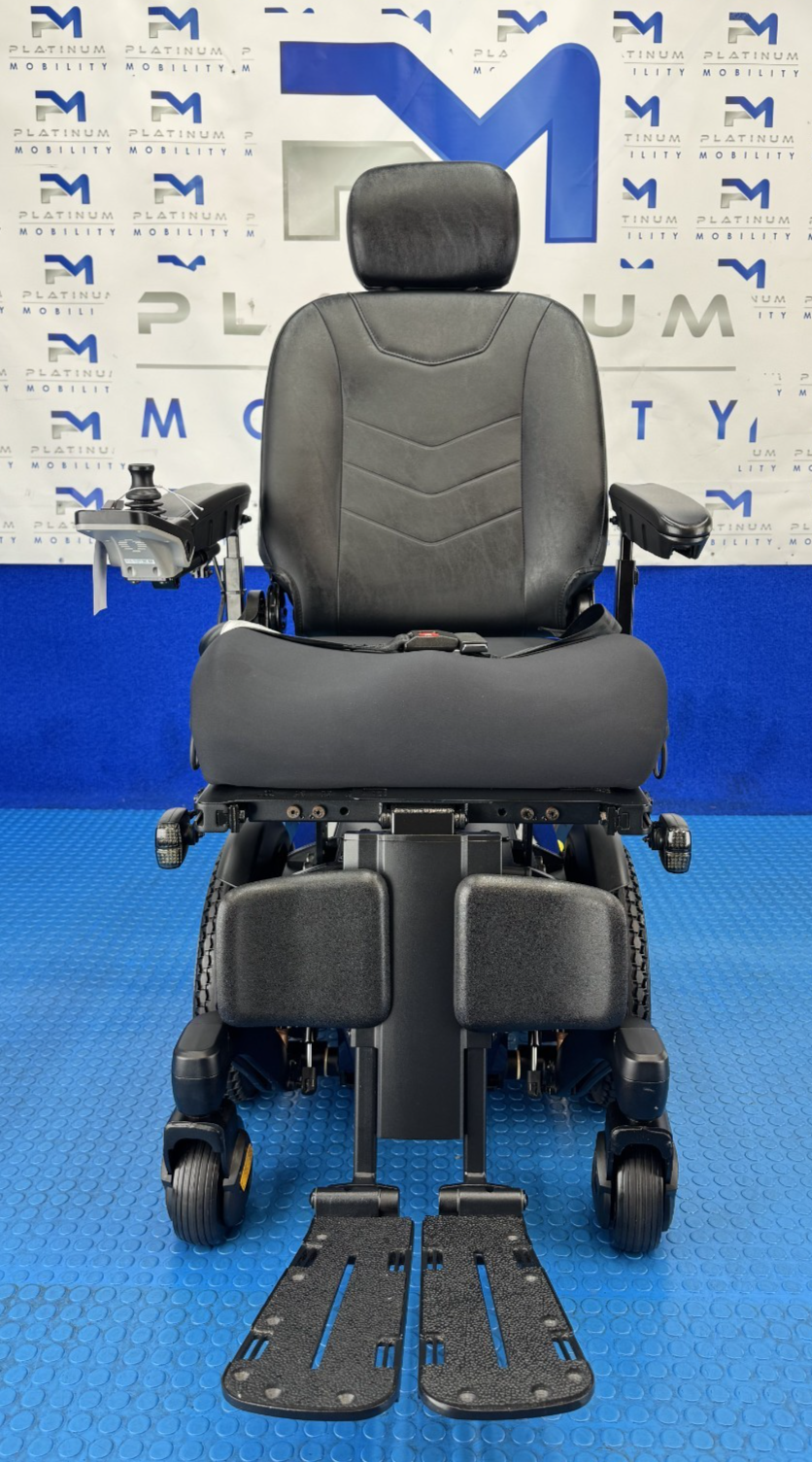 Quantum Edge 3 Stretto Powerchair – 4mph Narrow Electric Wheelchair 2235