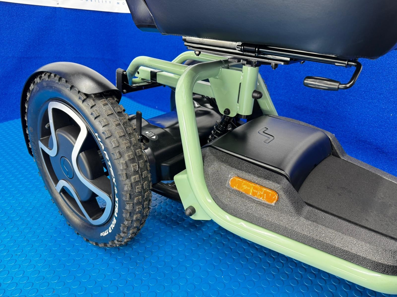 EX Display Sunrise S800 Scoozy 8mph All Terrain Electric Mobility Scooter 1923