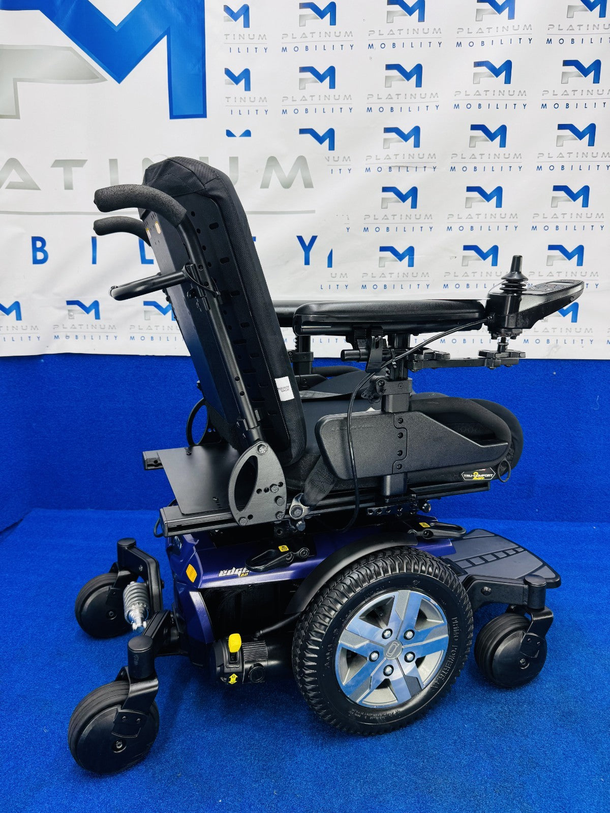 Quantum Q6 Edge 2 Powerchair – 4mph Electric Wheelchair by Pride (1113)