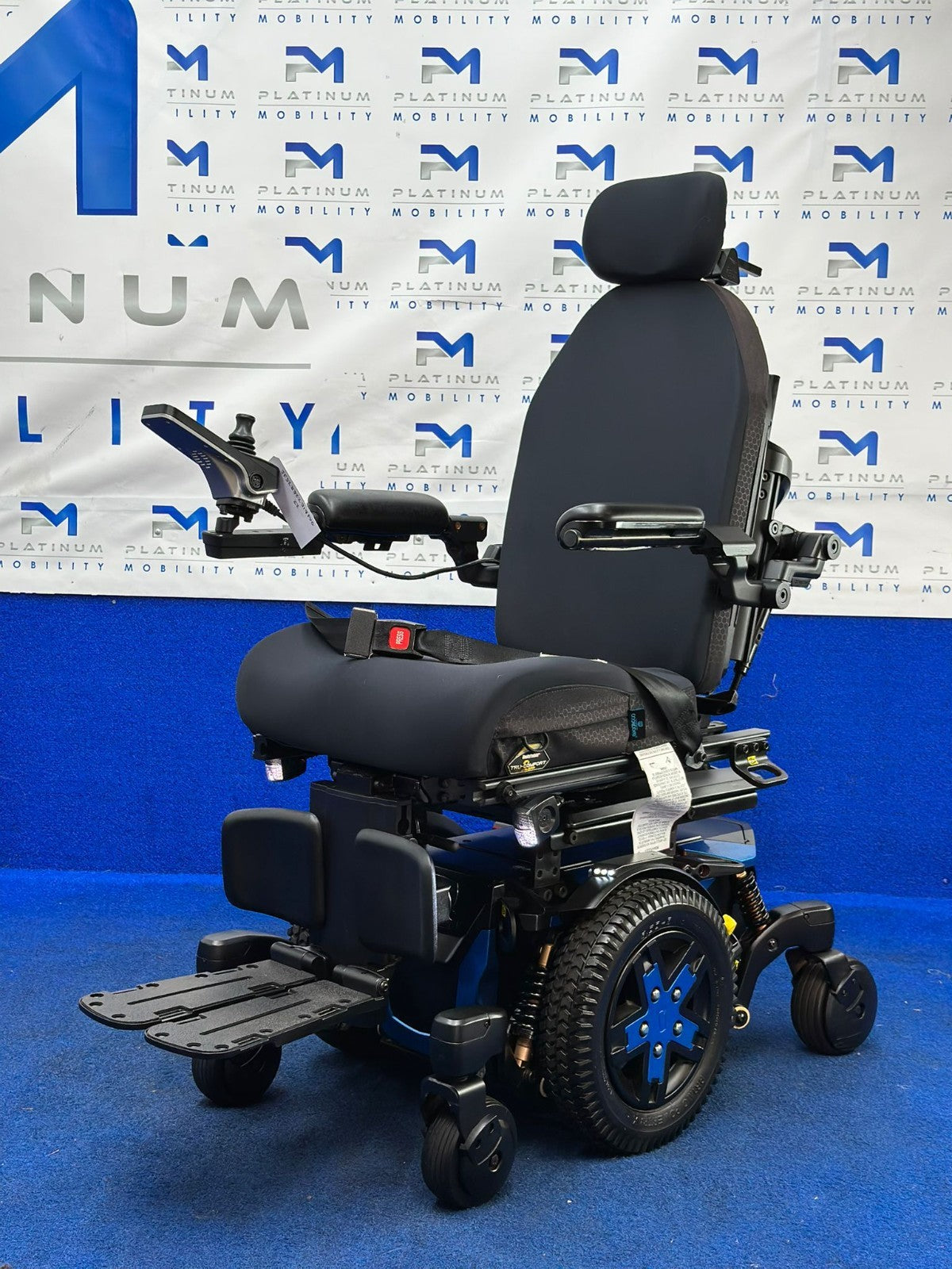 Quantum Edge 3 Stretto Powerchair – 6mph Electric Wheelchair Narrow 1585