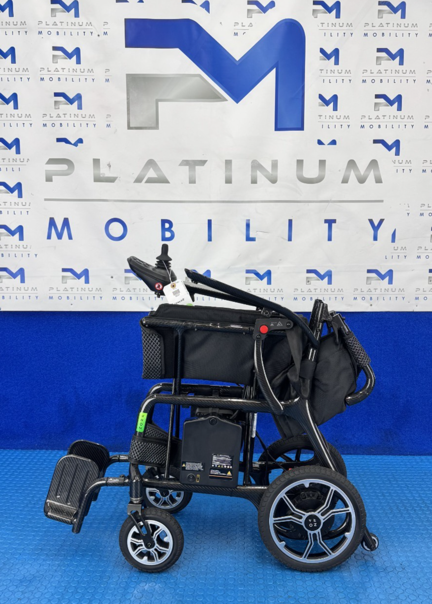 ICONNECT ZORA CARBON Folding Lightweight Powerchair  2267