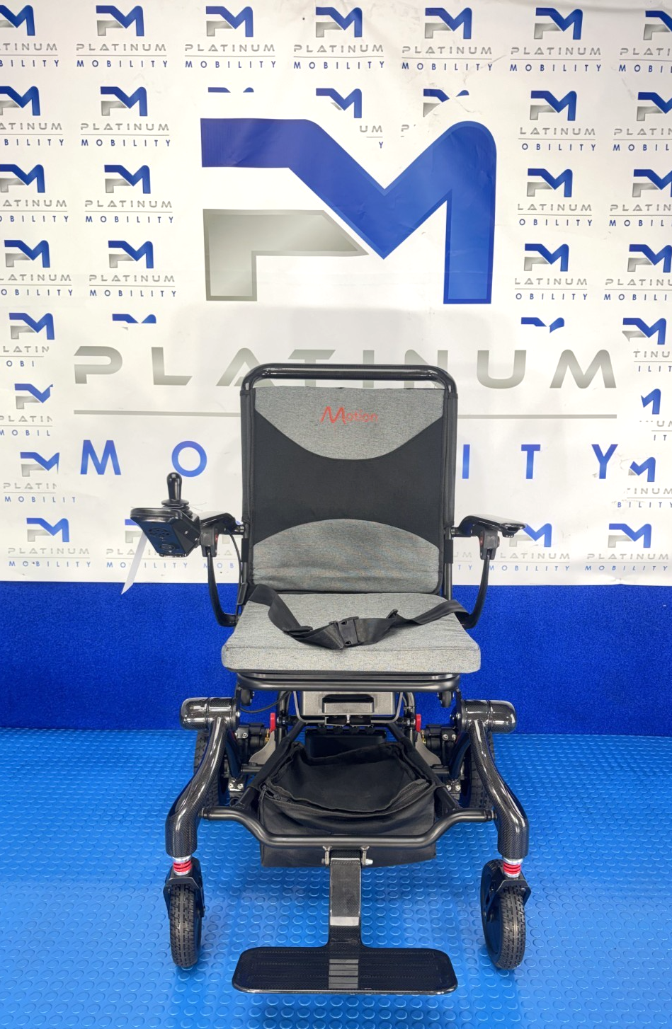 Motion Photon Ultra-Lightweight Folding Wheelchair 4mph 15.8kg 2720