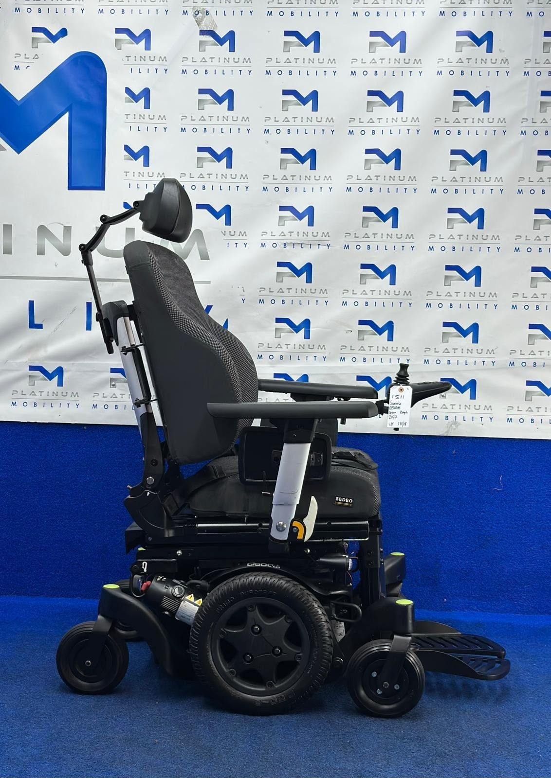 Quickie Q500 M Powerchair – 6mph Riser Electric Wheelchair by Sunrise (1511)