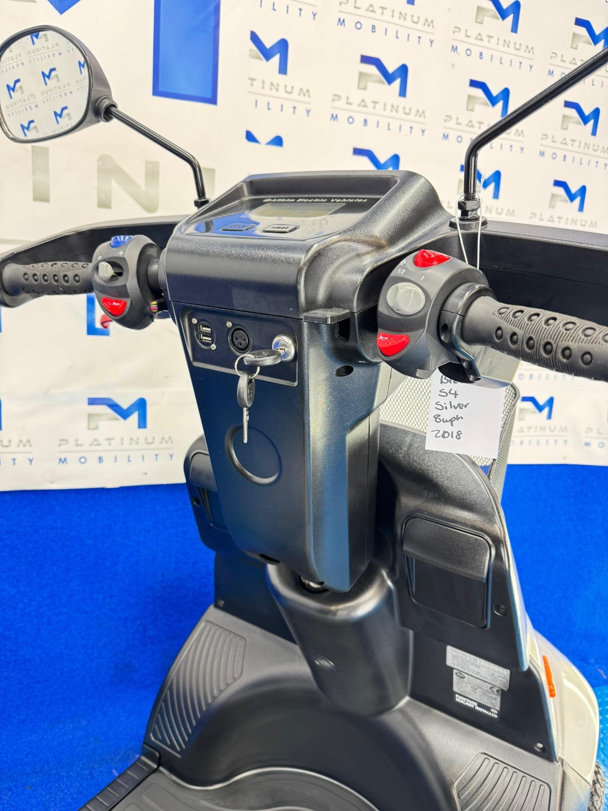 TGA Breeze S4 8MPH All Terrain Mobility Scooter Stunning Condition 2108