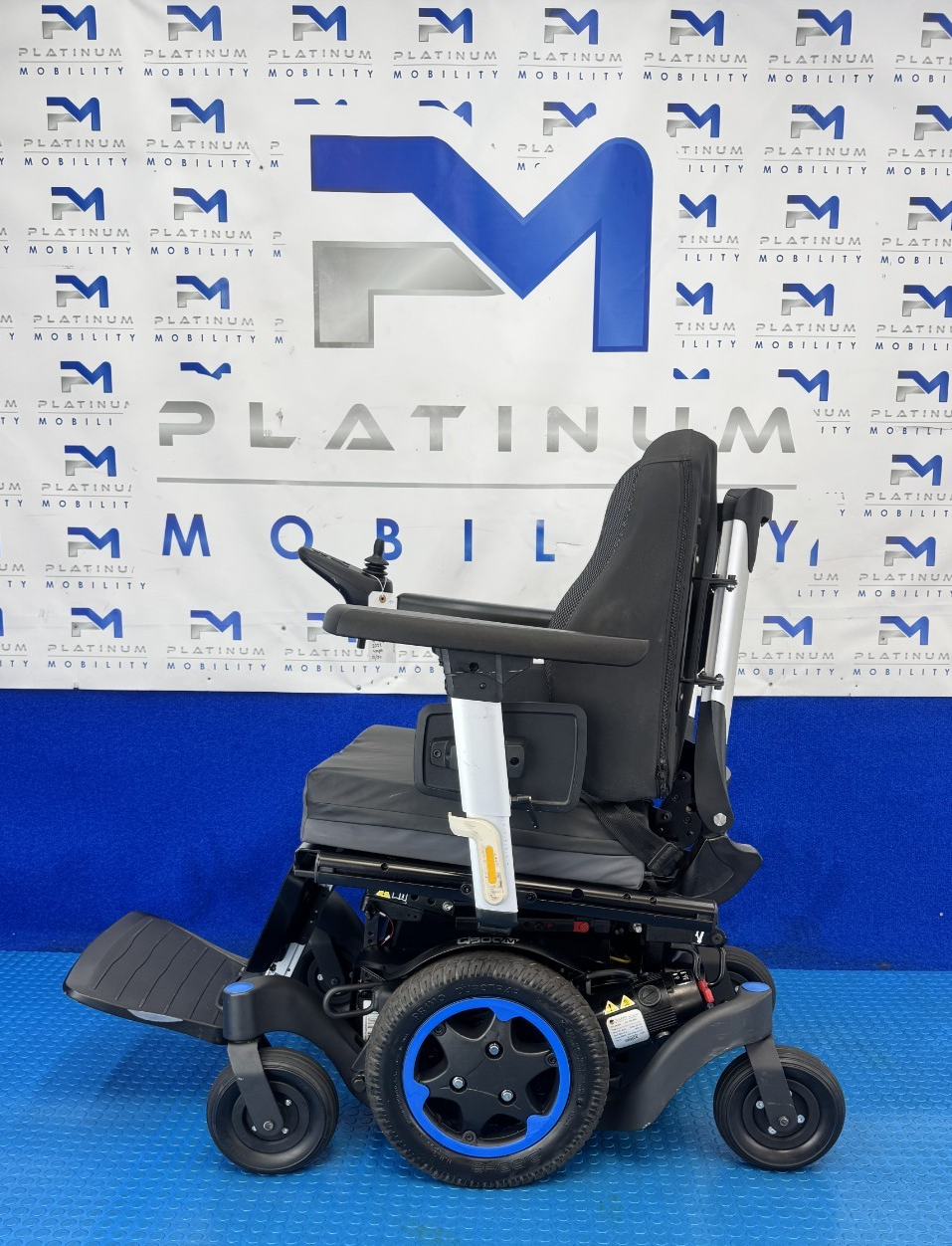 SUNRISE QUICKIE Q500M 4 MPH ELECTRIC MOBILITY POWERCHAIR WHEELCHAIR 2890