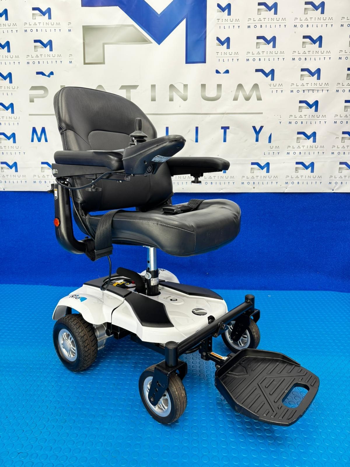 2024 Rascal Rio Small Electric Wheelchair Powerchair 4MPH Boot 1515