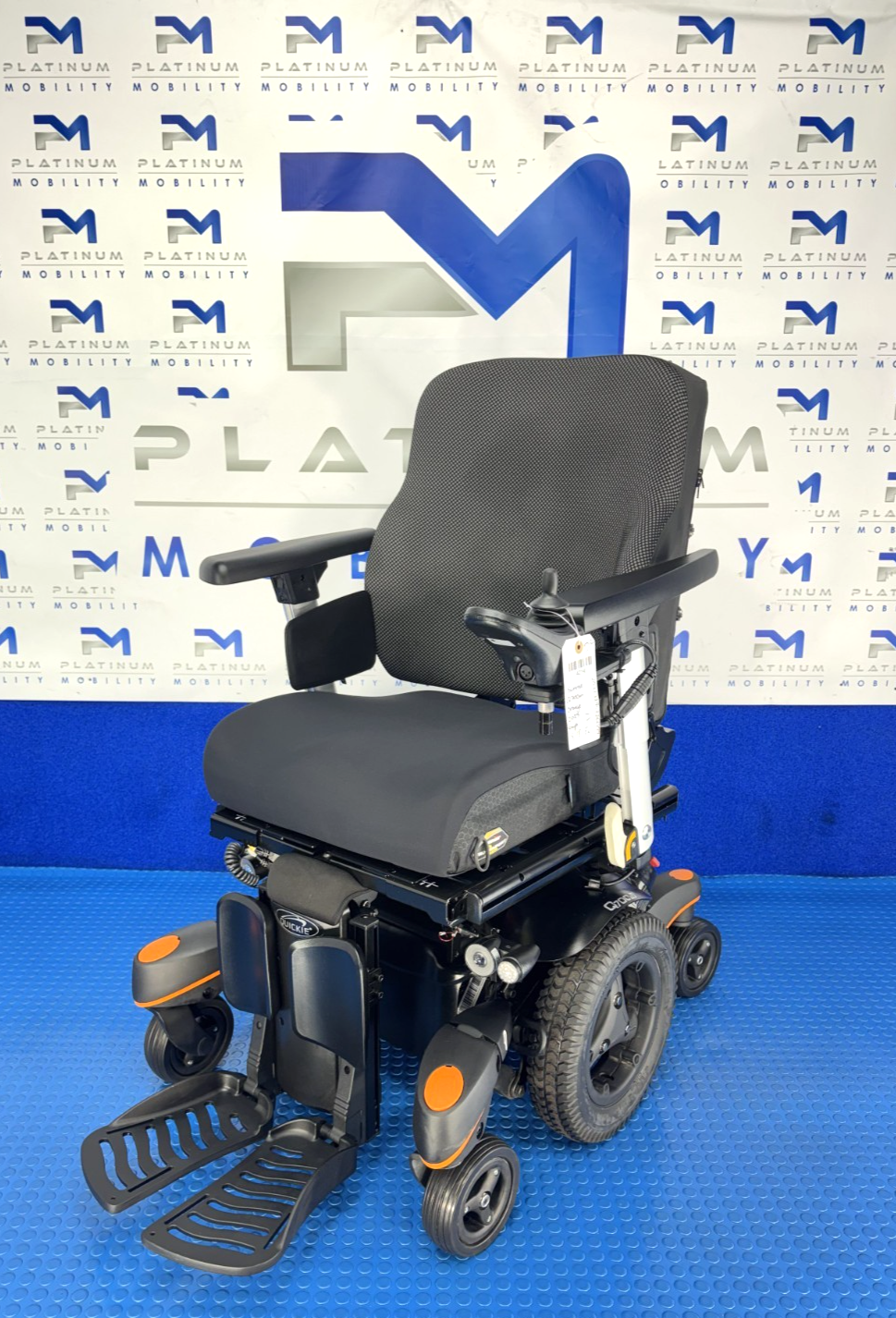 Sunrise Quickie Q700 M 6mph Electric Rise Tilt Electric Legs Powerchair 4214