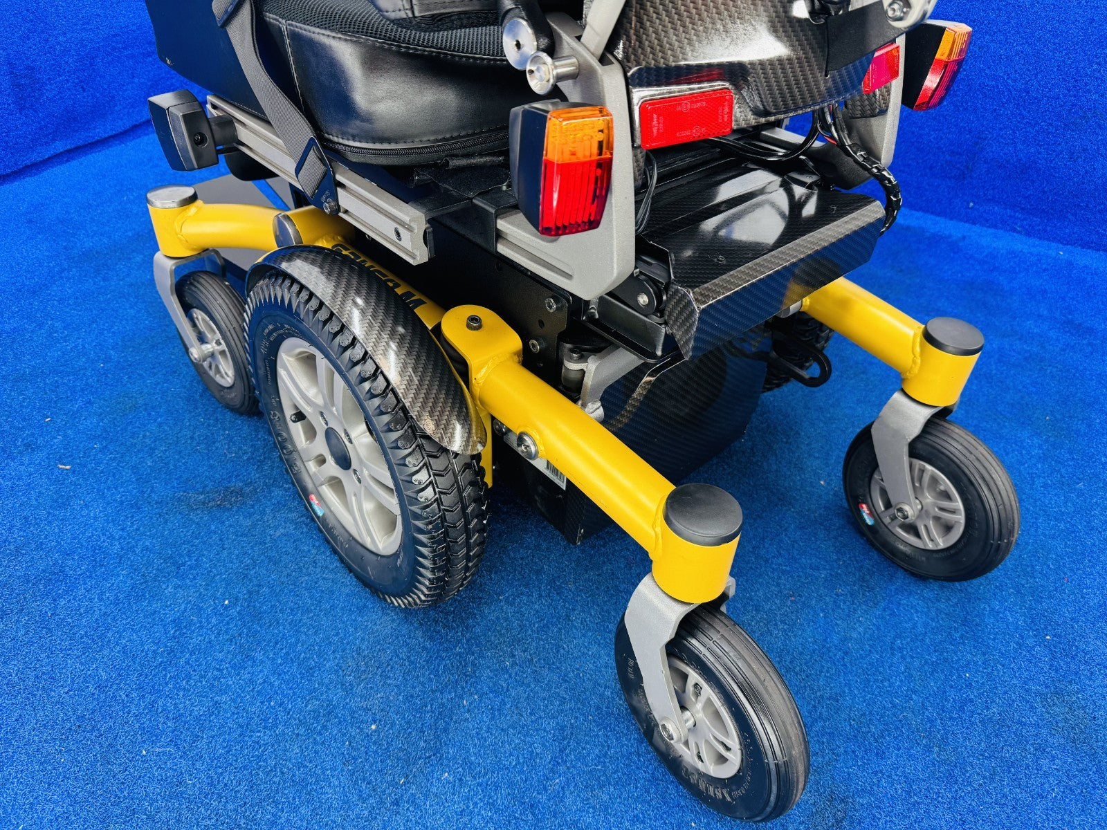 Dietz Sango Advanced M Slimline – 6mph Electric Wheelchair Powerchair 1434