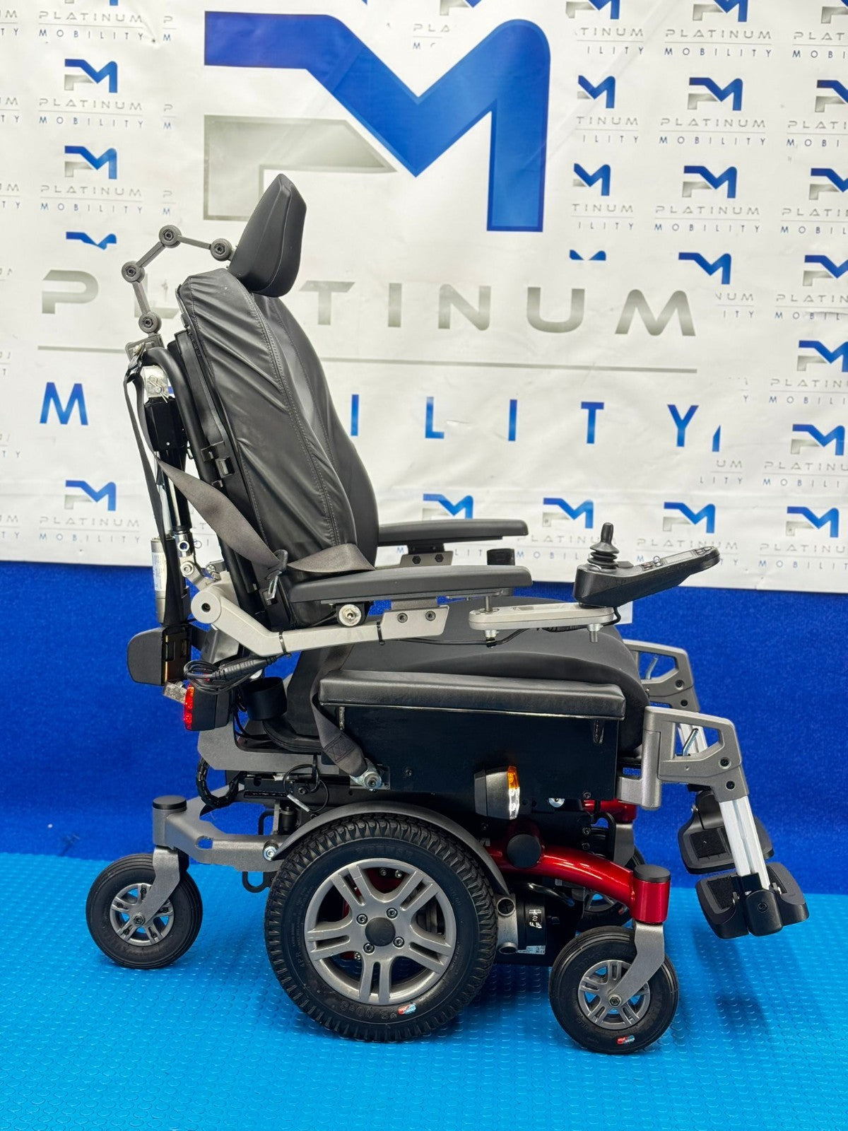 Dietz Sango Advanced M Slimline – 6mph Electric Wheelchair Powerchair 1787