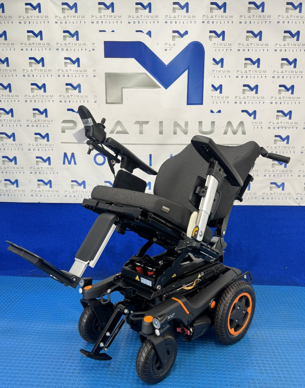 Sunrise Quickie Q500 R Powerchair Rise & Tilt 6mph New Batteries 2406