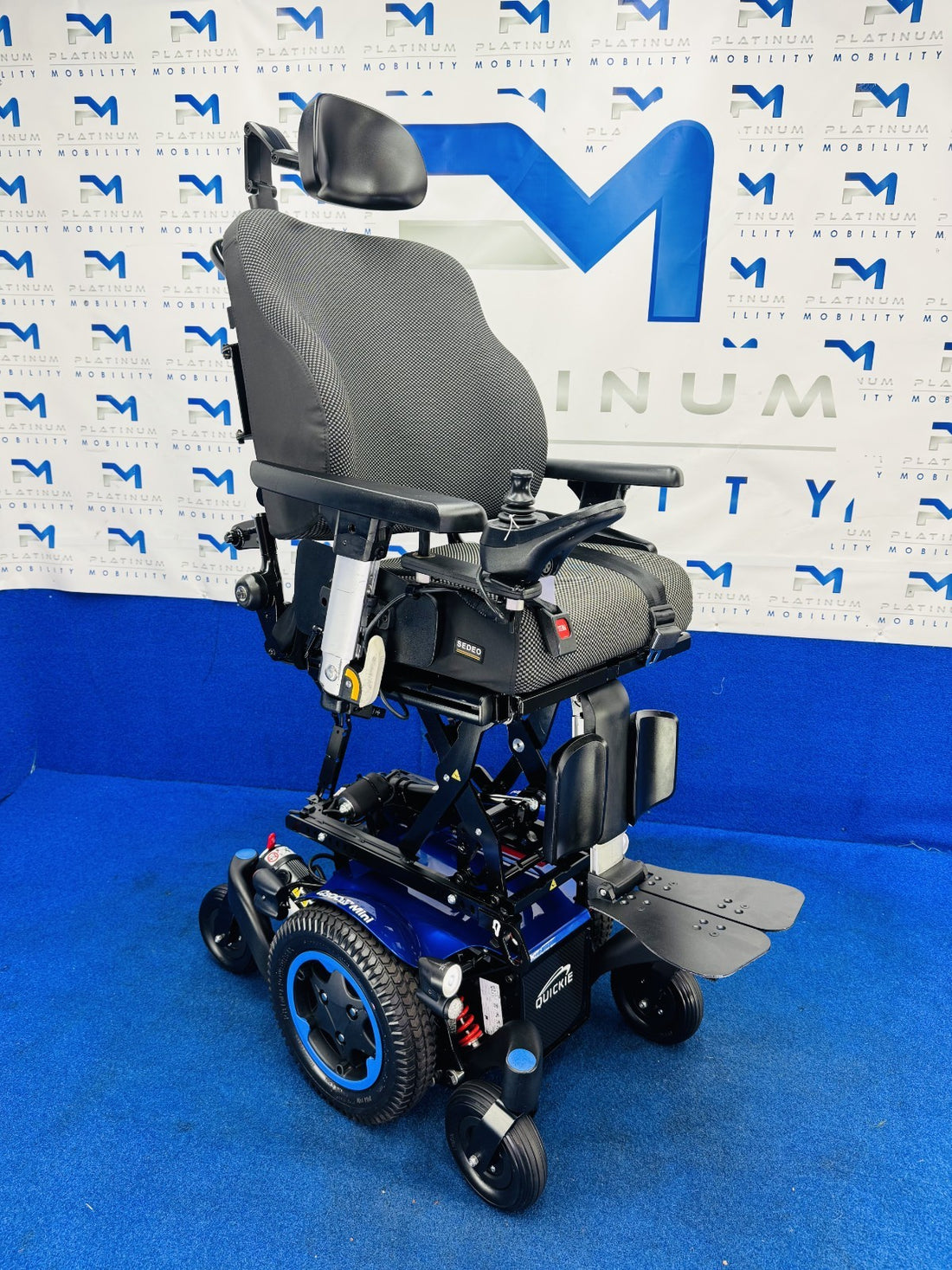 Quickie Q300 Mini Powerchair – 6mph Riser Electric Wheelchair by Sunrise (1484)
