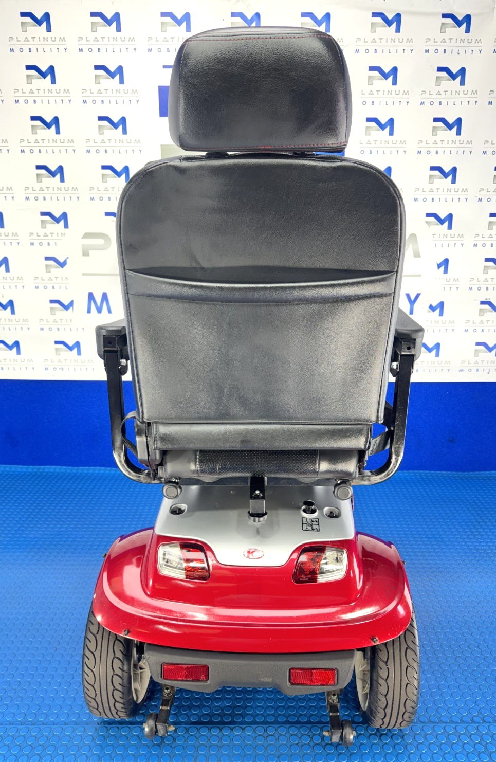 Kymco Maxi 4 Wheeled Mobility Scooter New Batteries, Solid Tyres, 8mph 4070